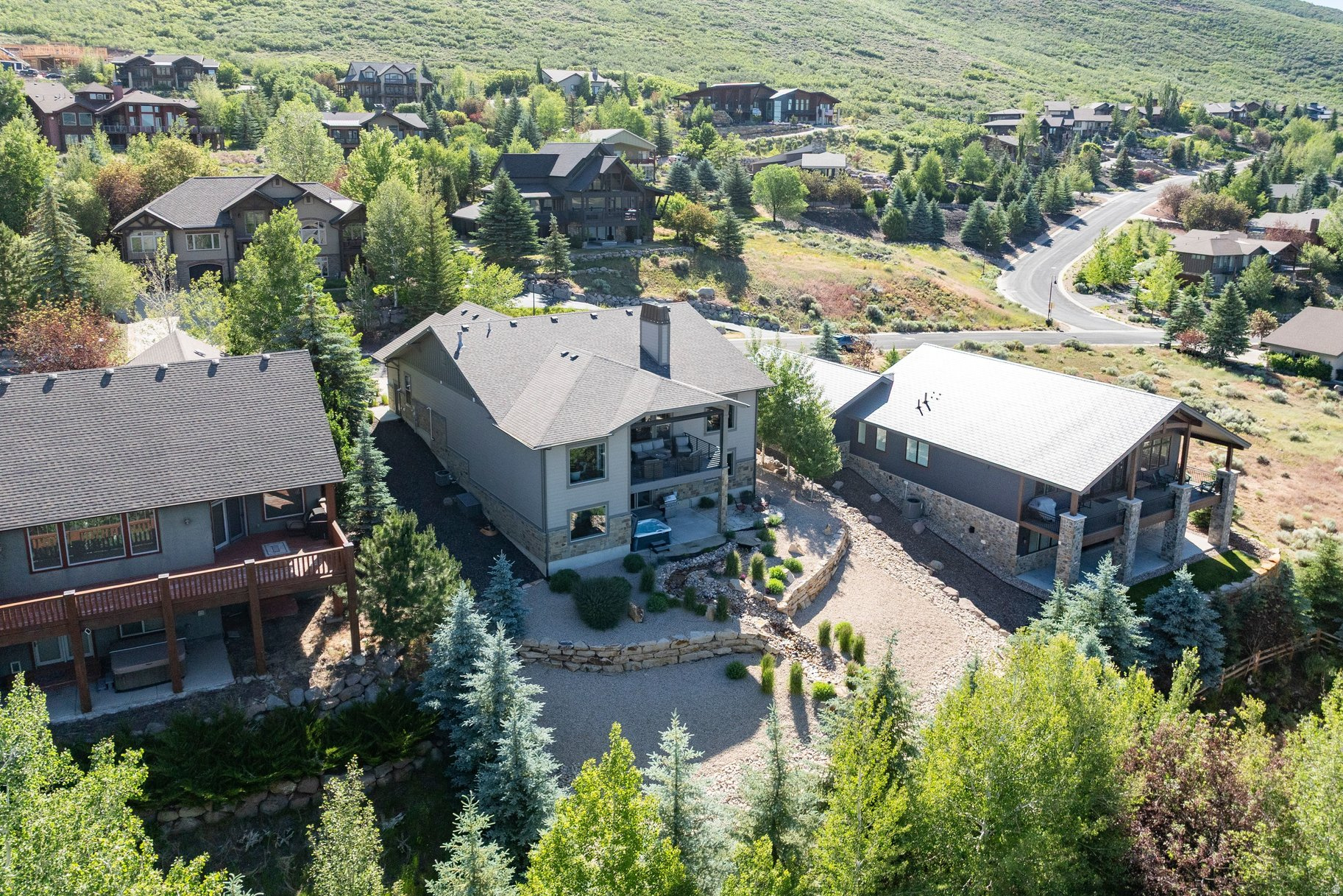 main property photo 44
