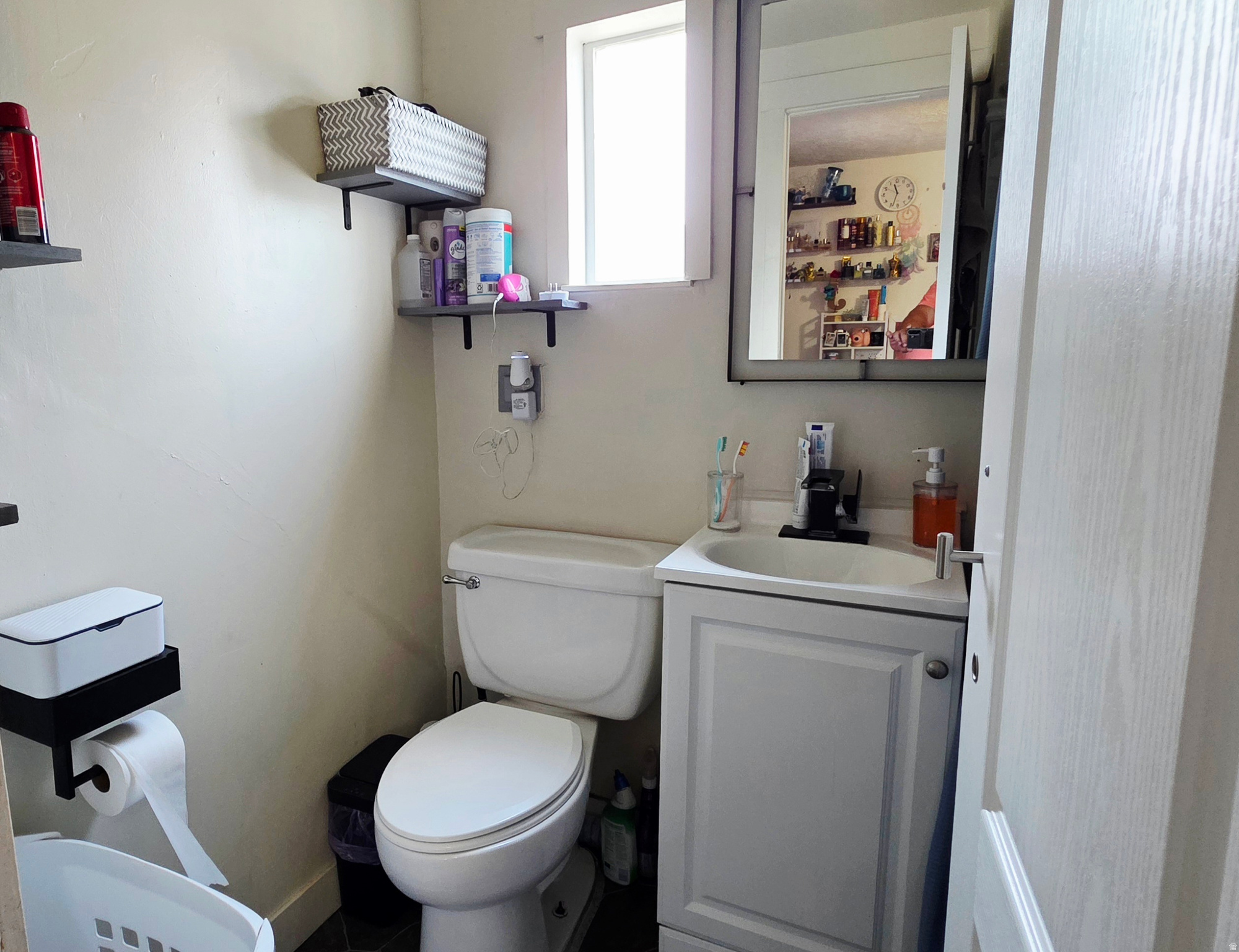main property photo 7