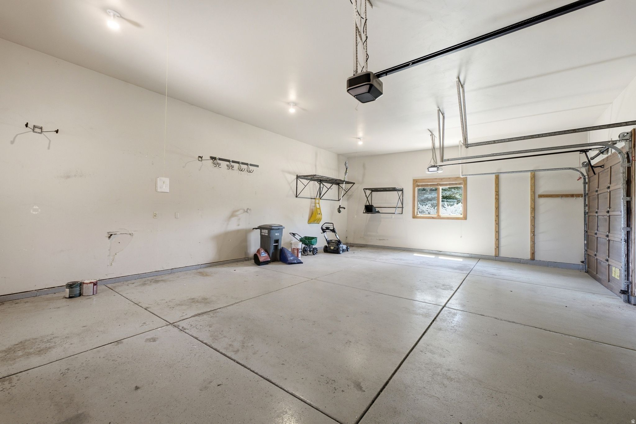 main property photo 65