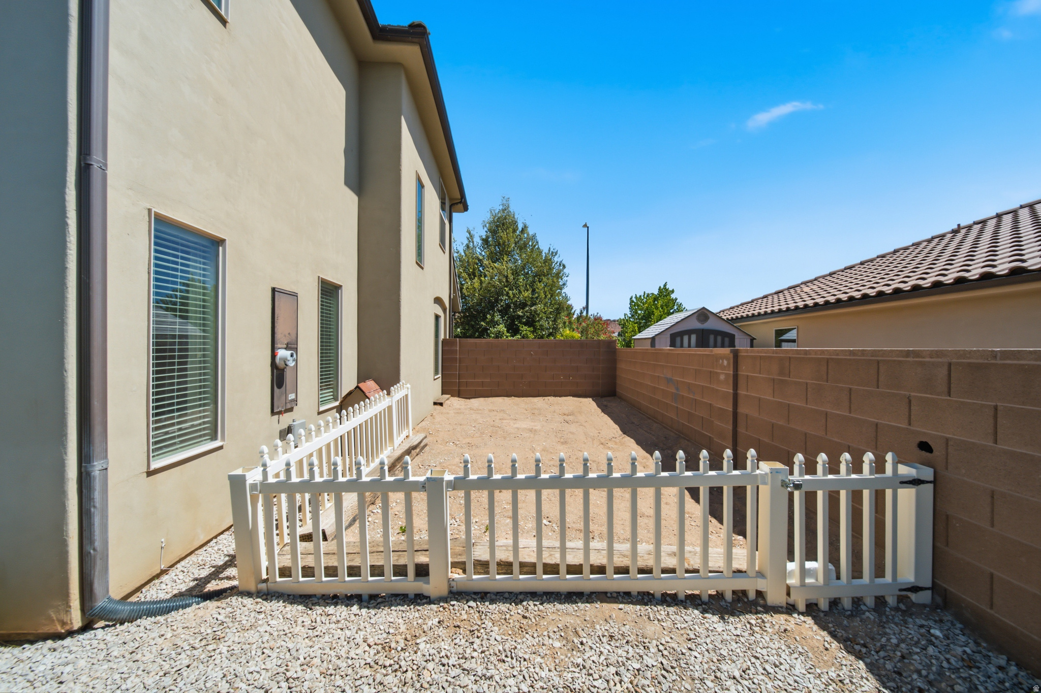 main property photo 49