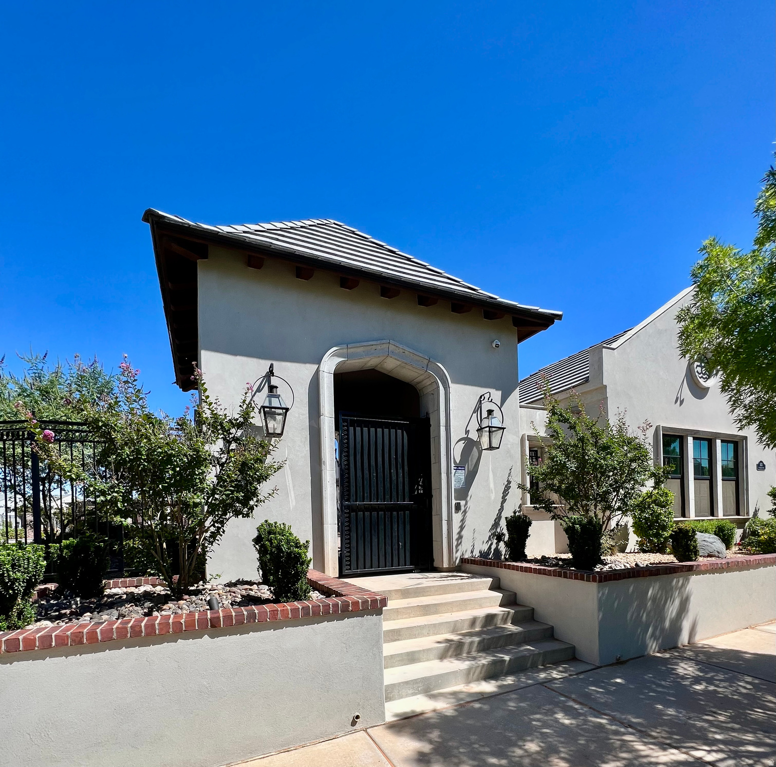 main property photo 49