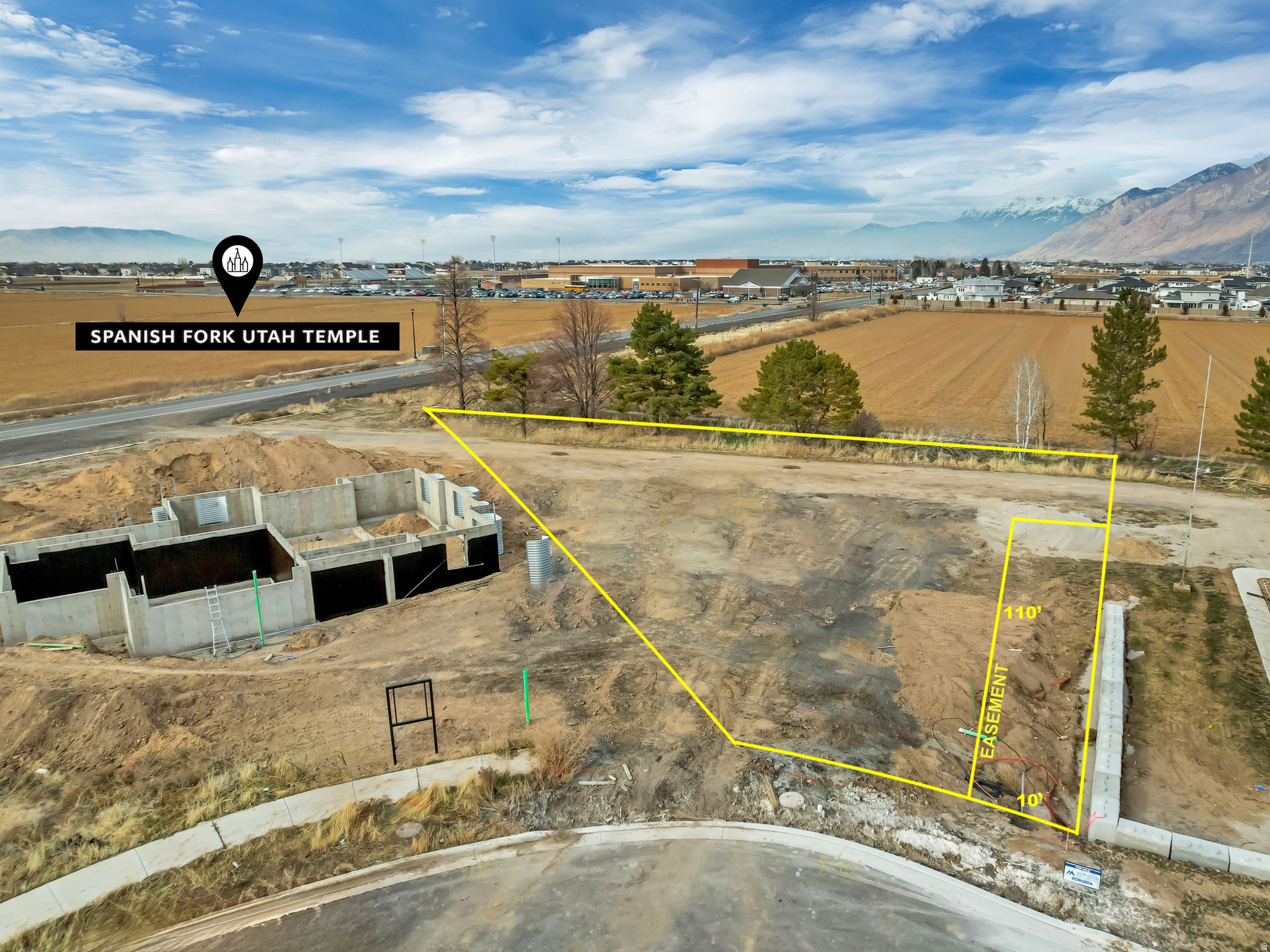 main property photo 16