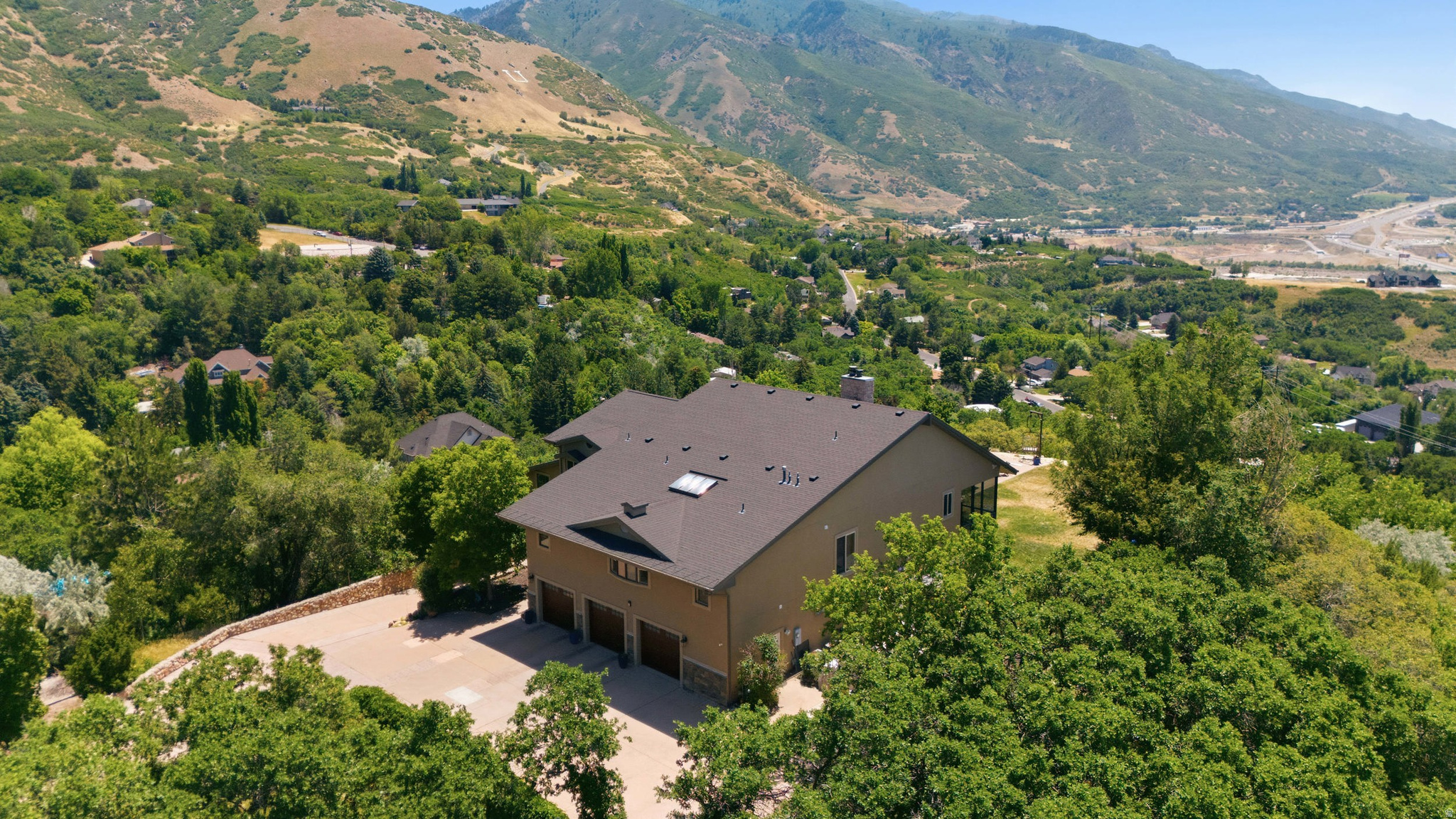 main property photo 67