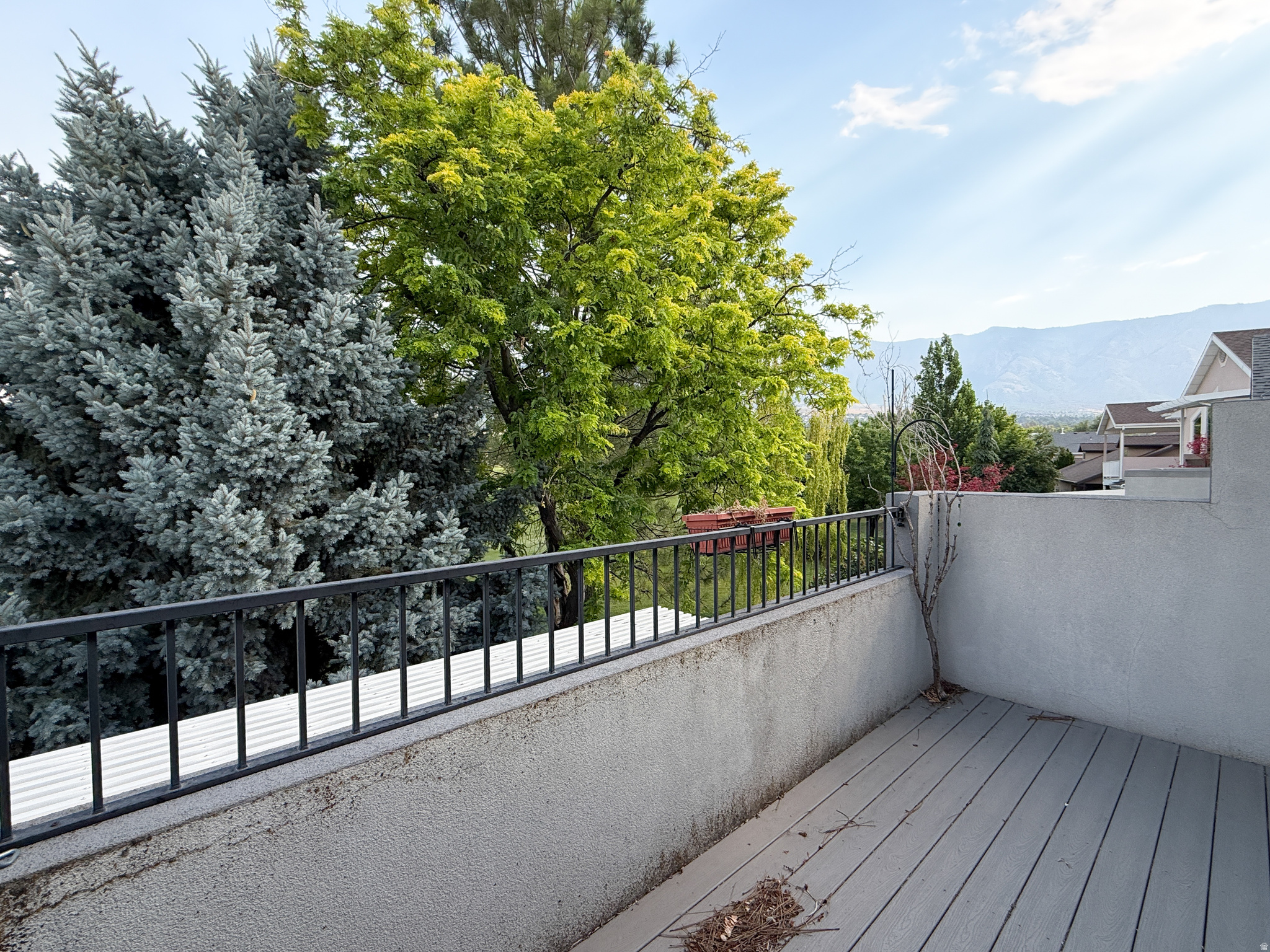 main property photo 39