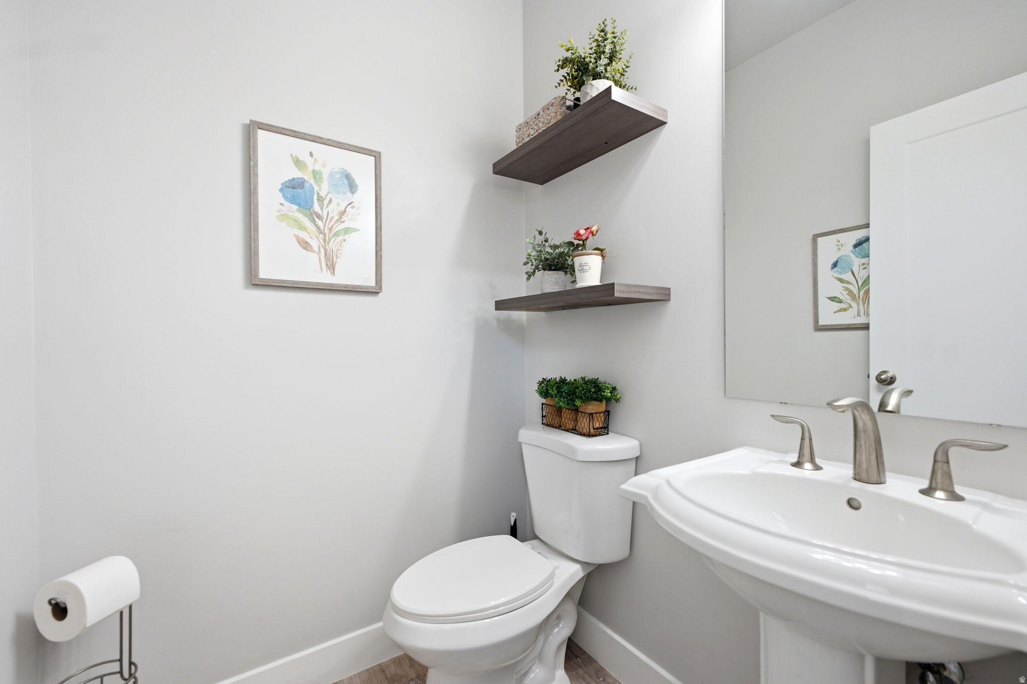main property photo 12