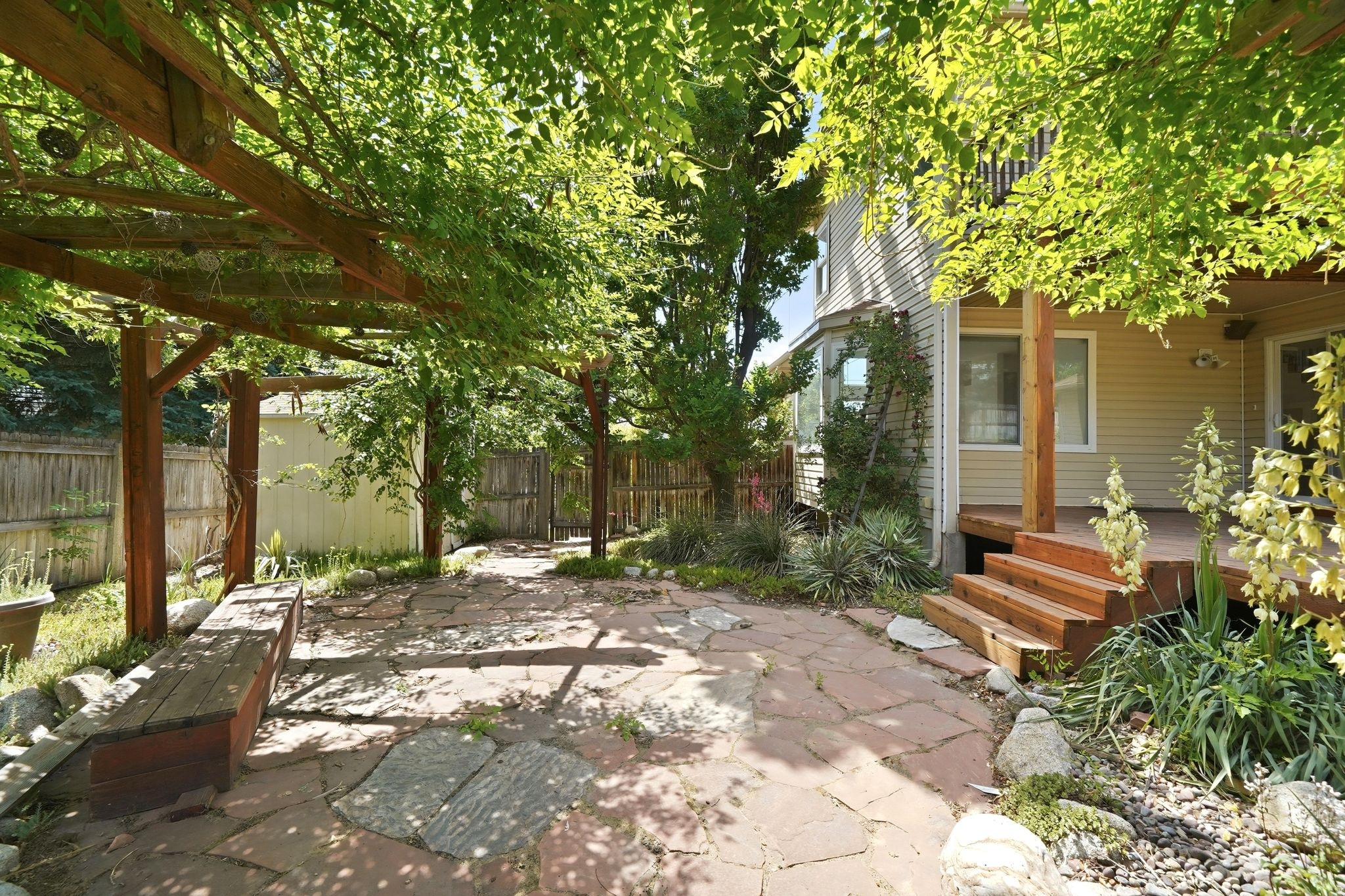 main property photo 39