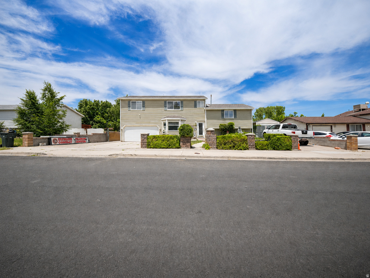 main property photo 20