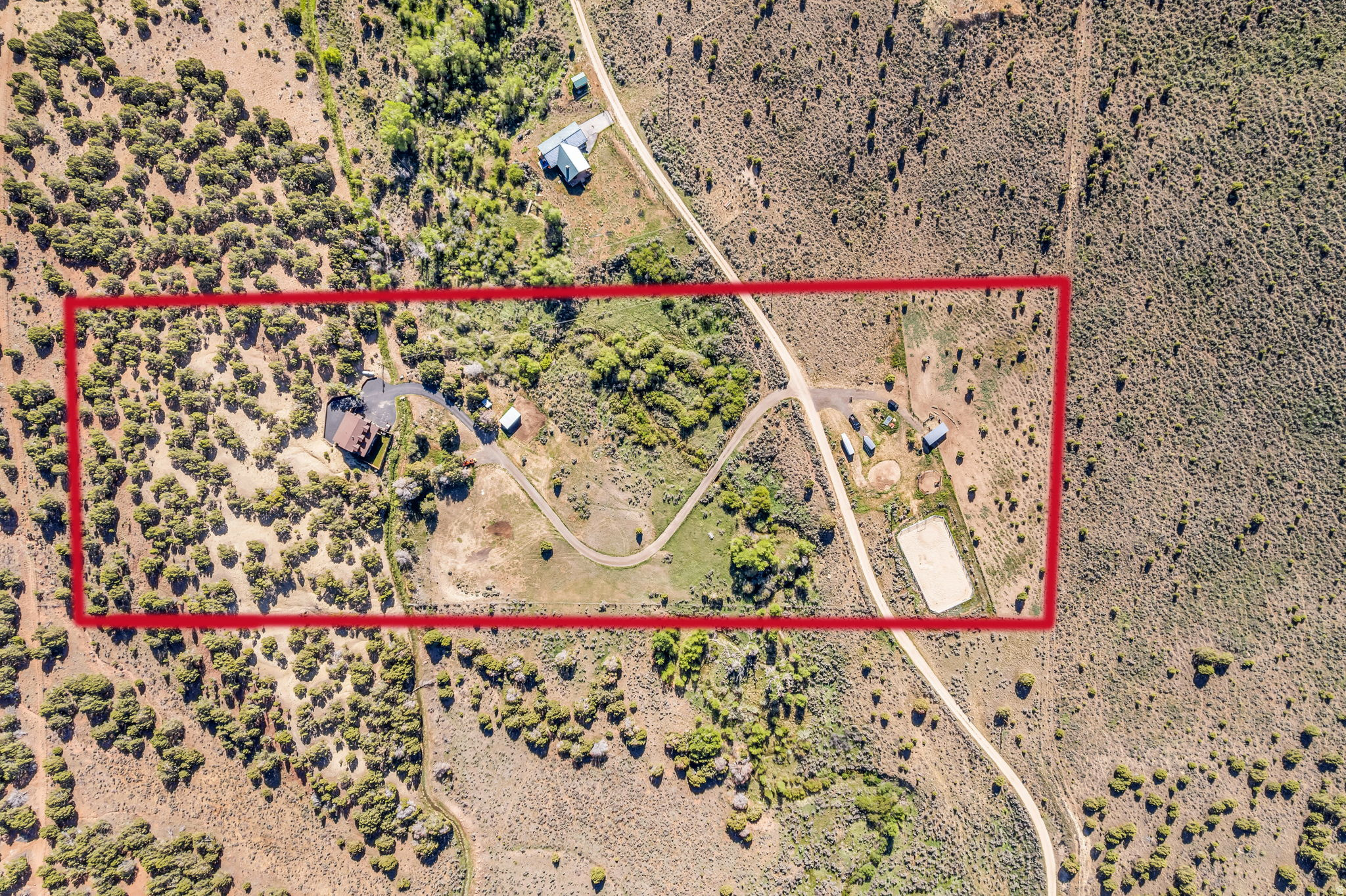 main property photo 28