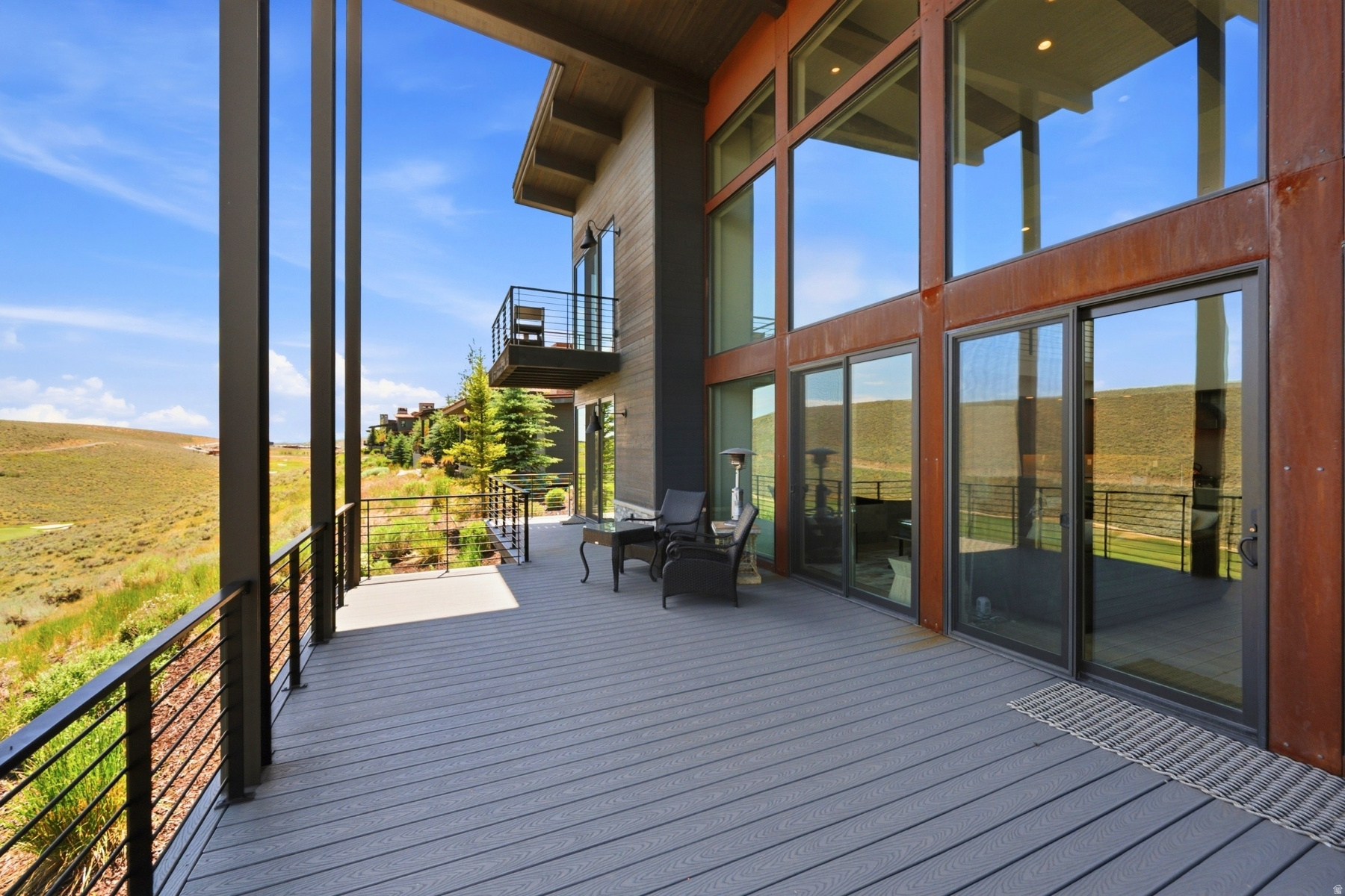 main property photo 46