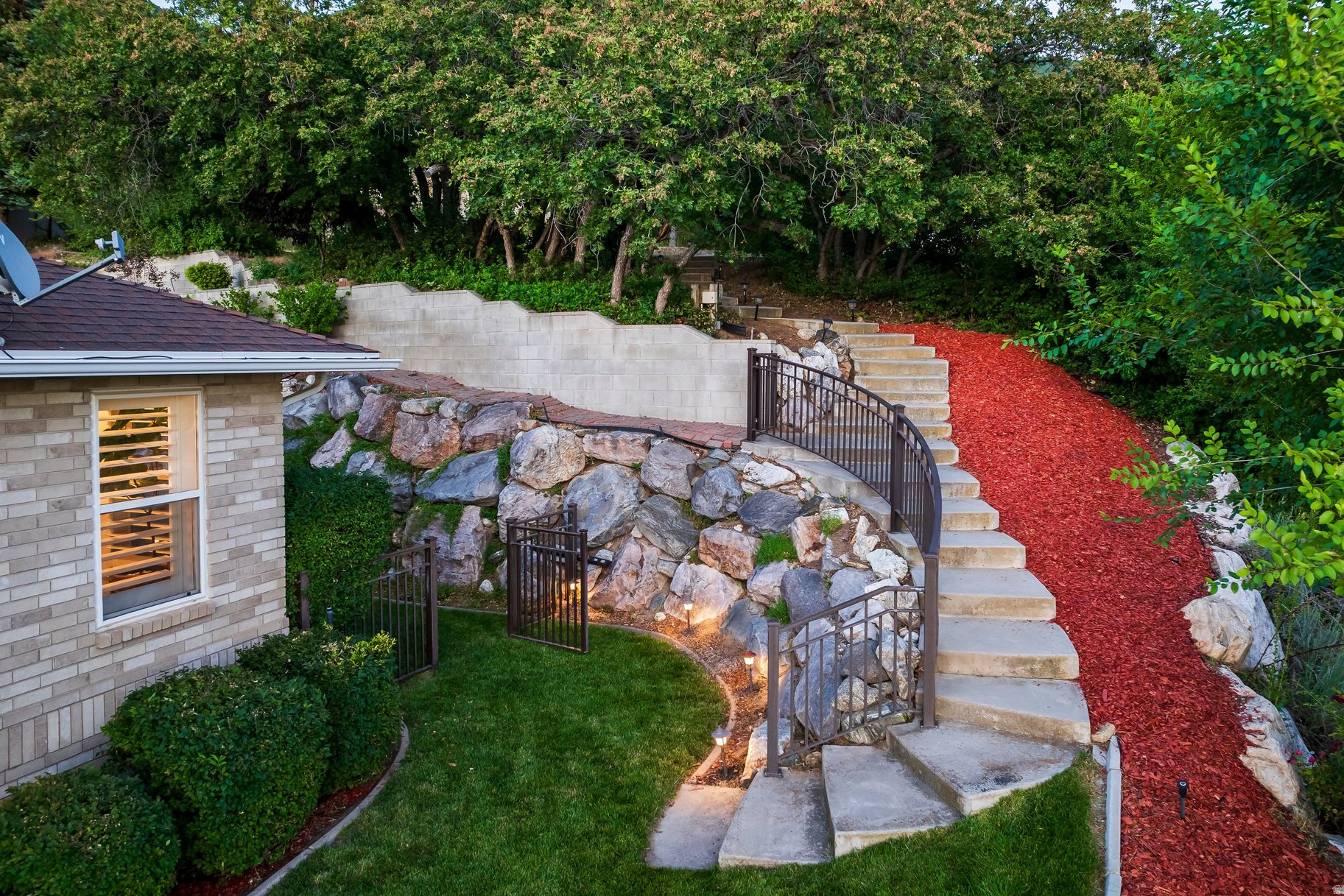 main property photo 82