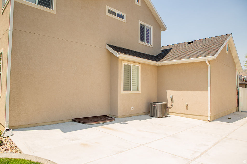 main property photo 24