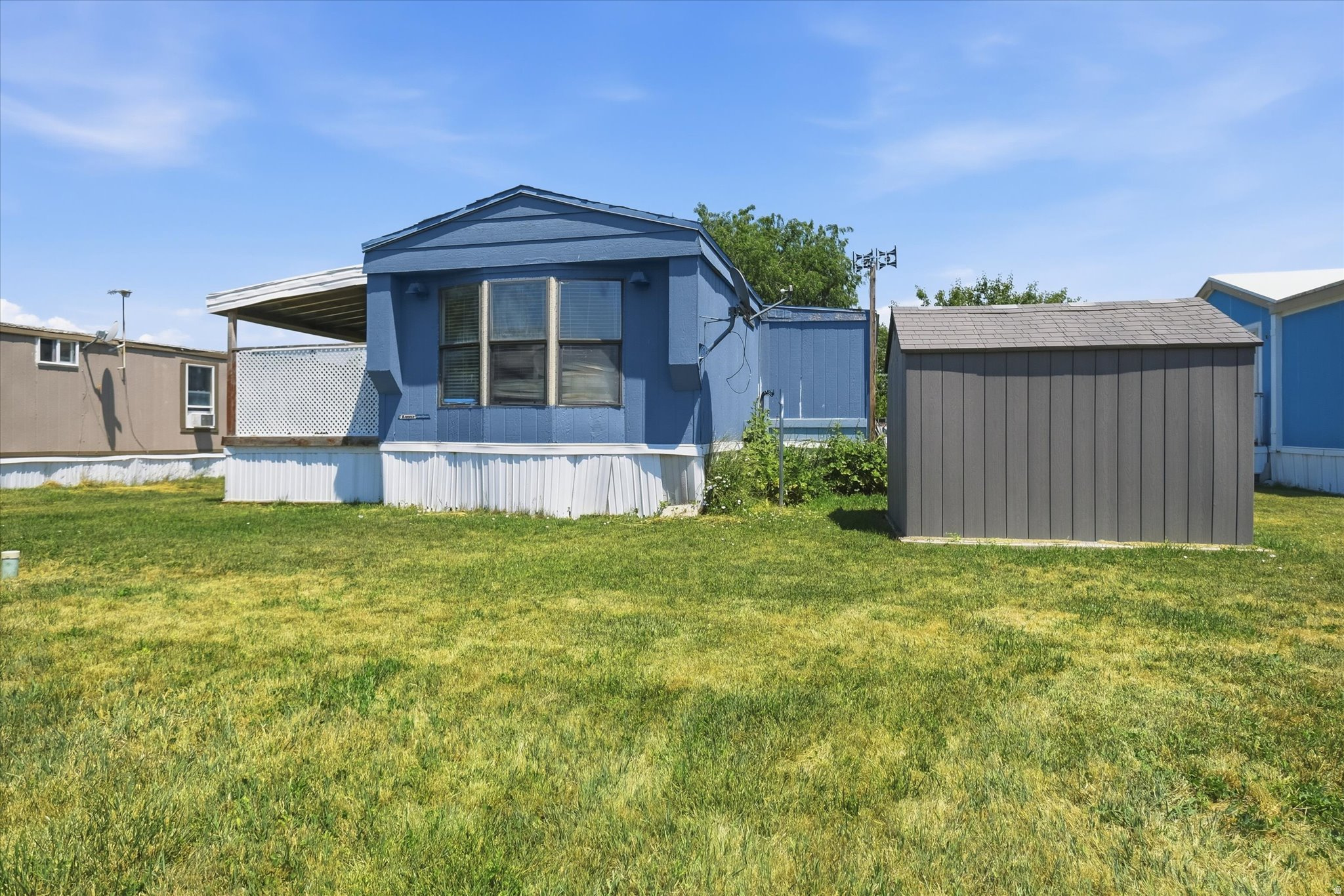 main property photo 32