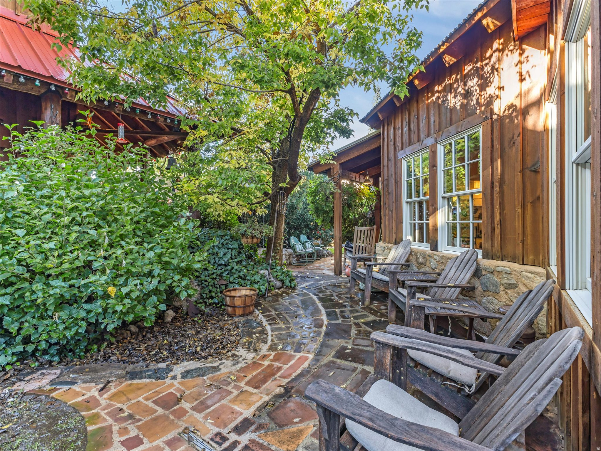 main property photo 70