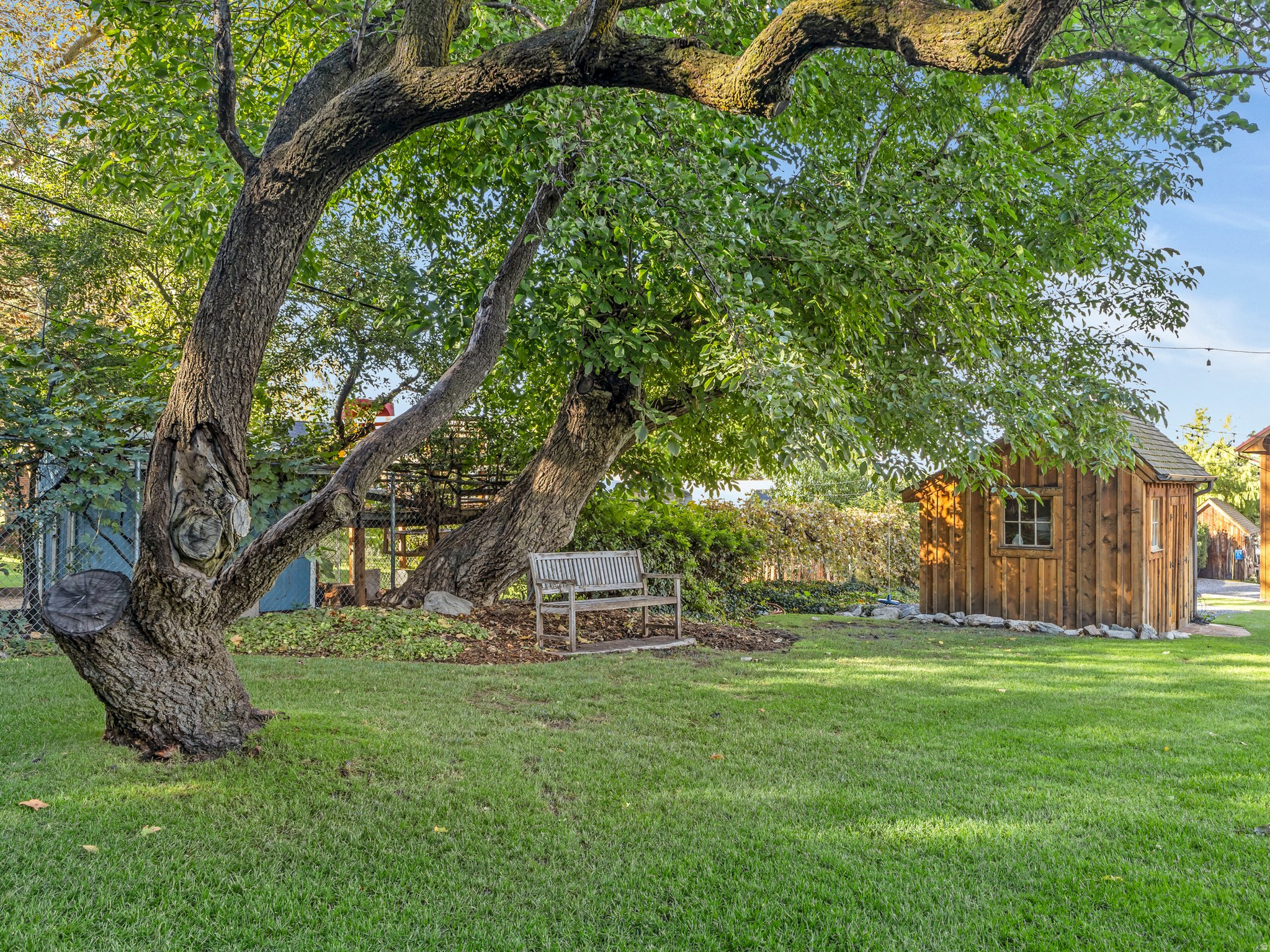 main property photo 88