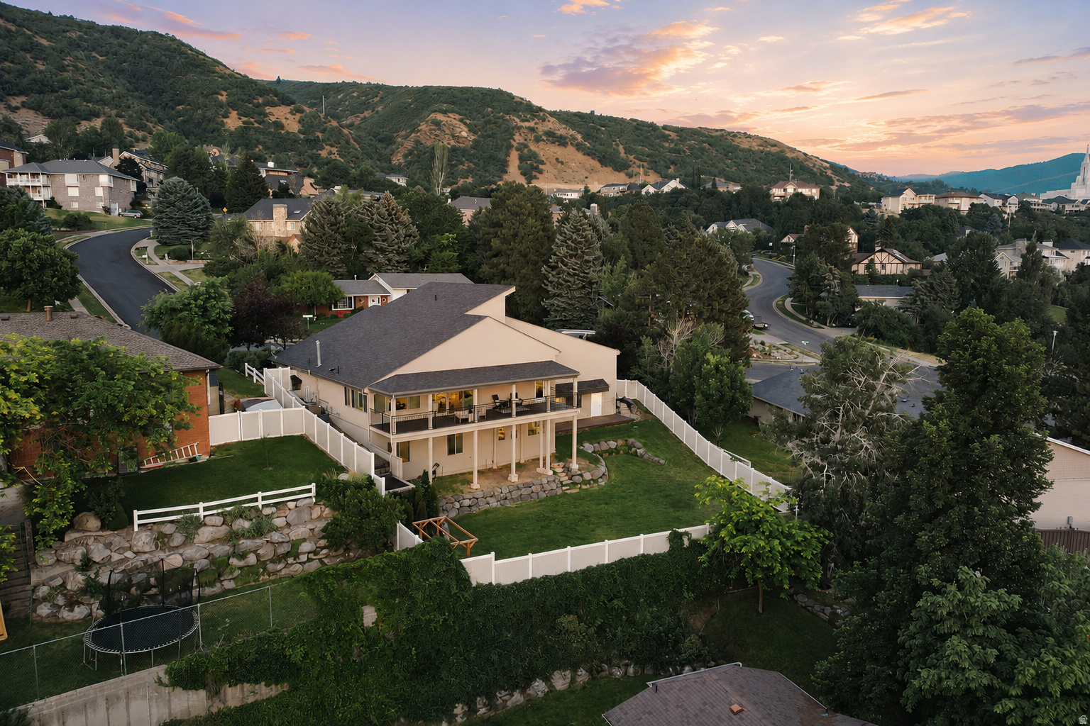 main property photo 47