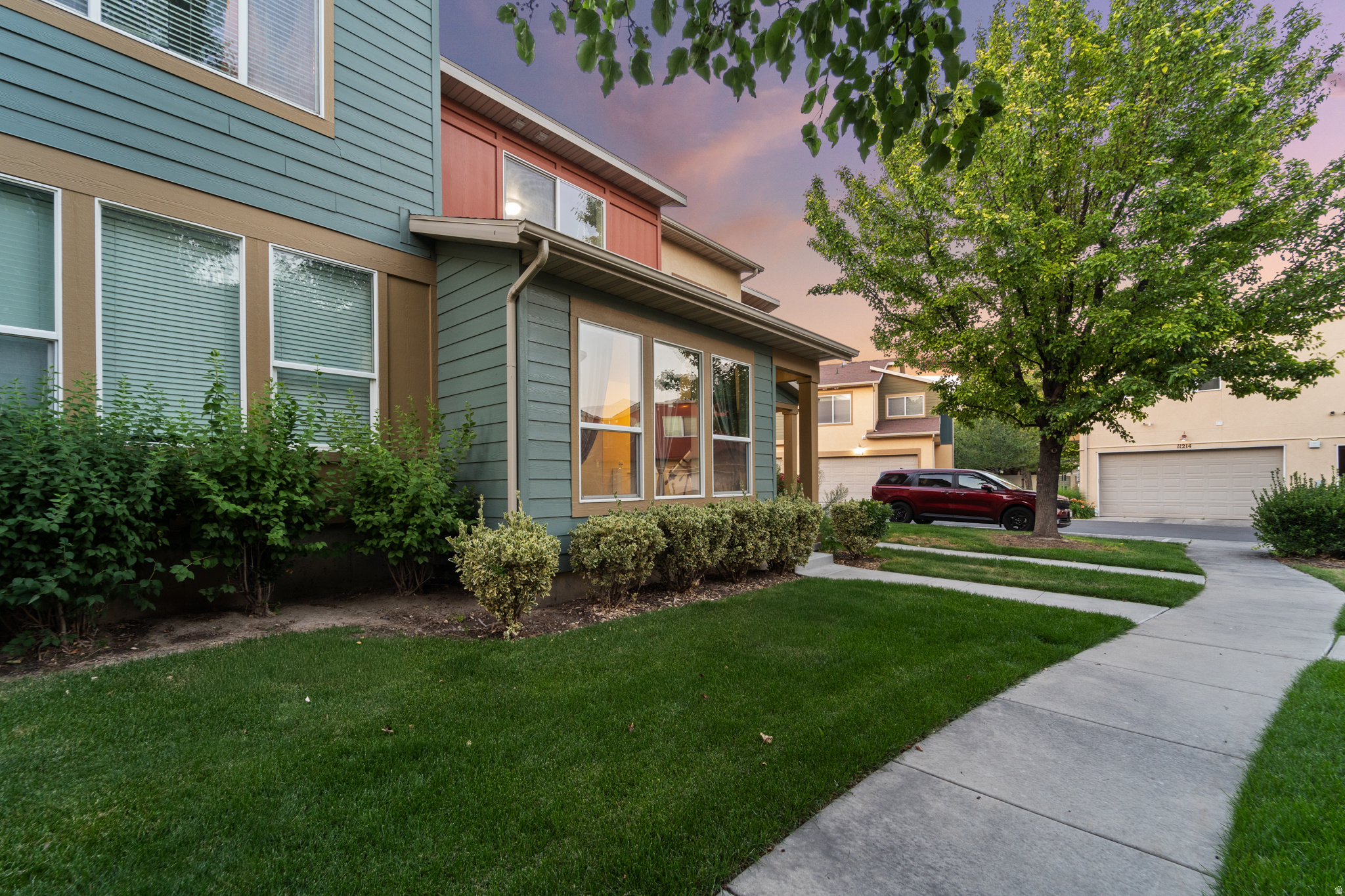 main property photo 22