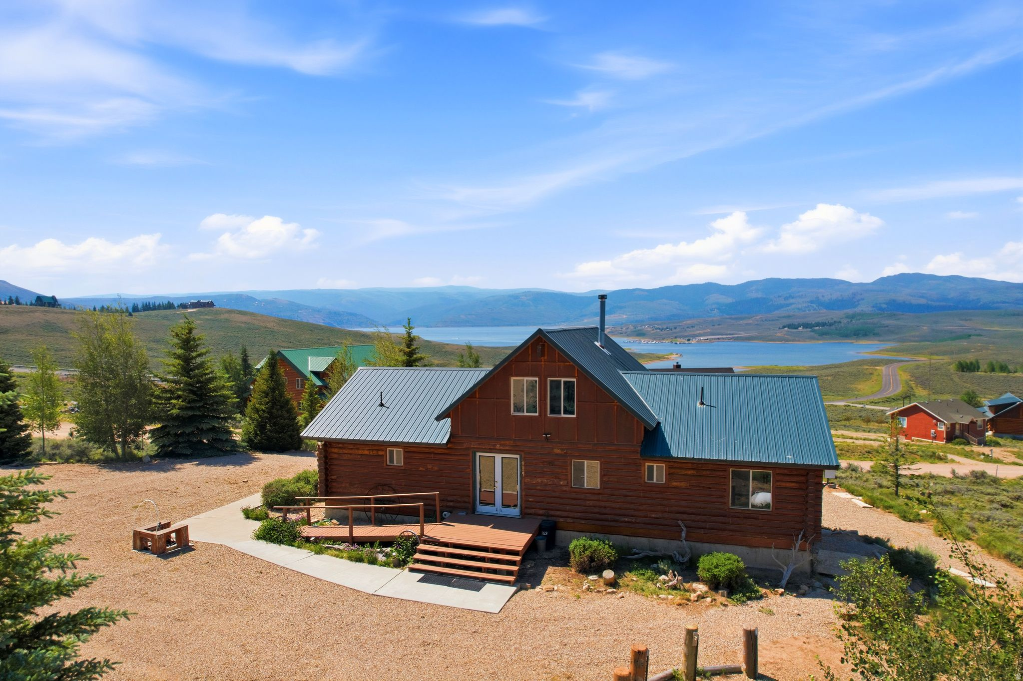 main property photo 4