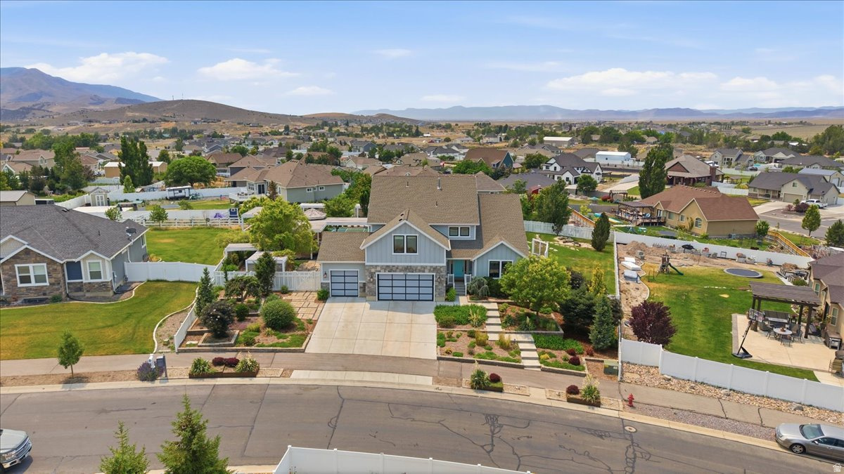 main property photo 57