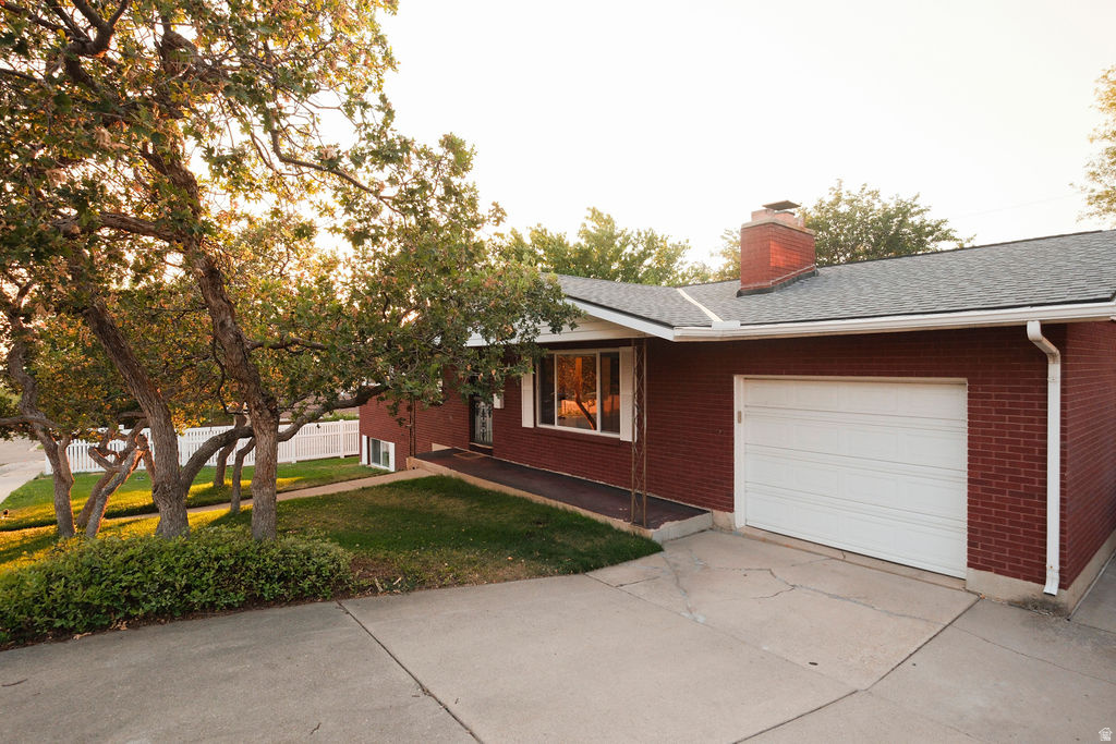 main property photo 5