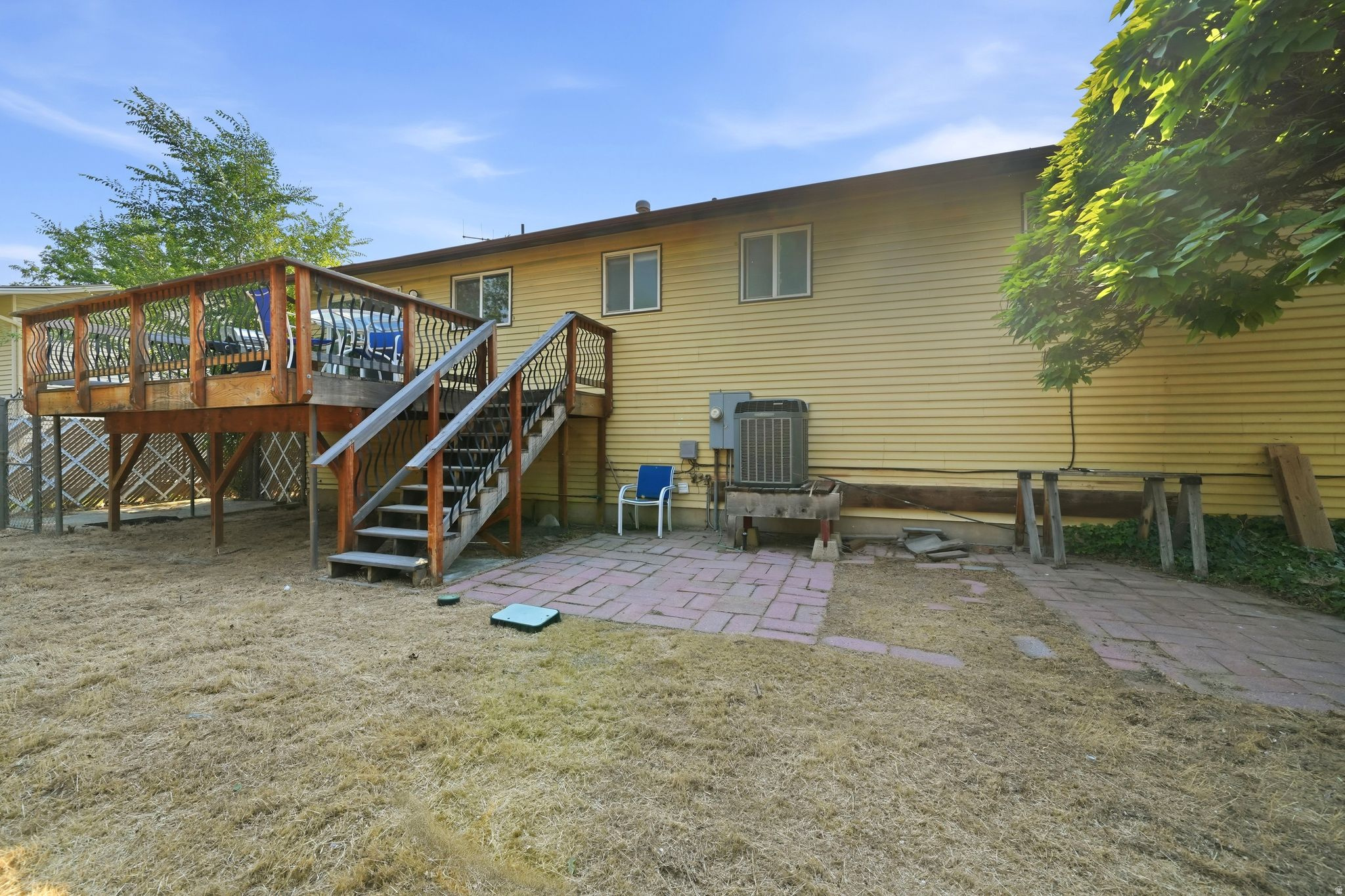 main property photo 25