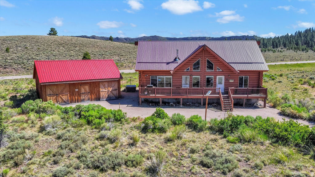 main property photo 30