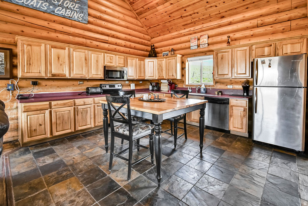 main property photo 8