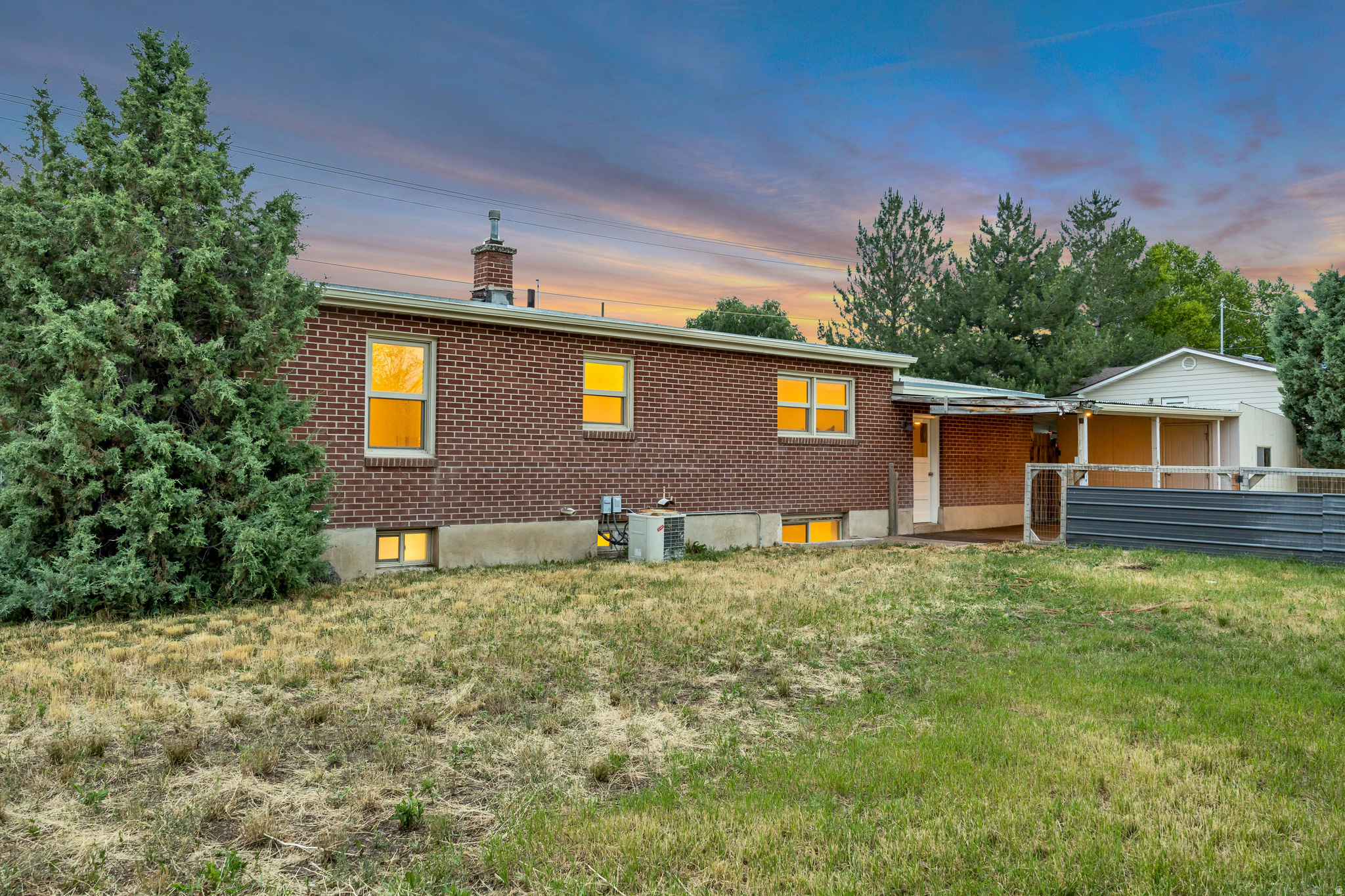 main property photo 25