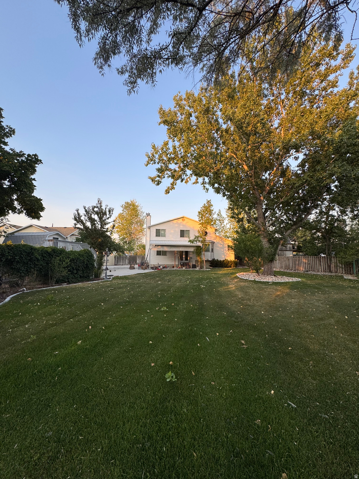 main property photo 39