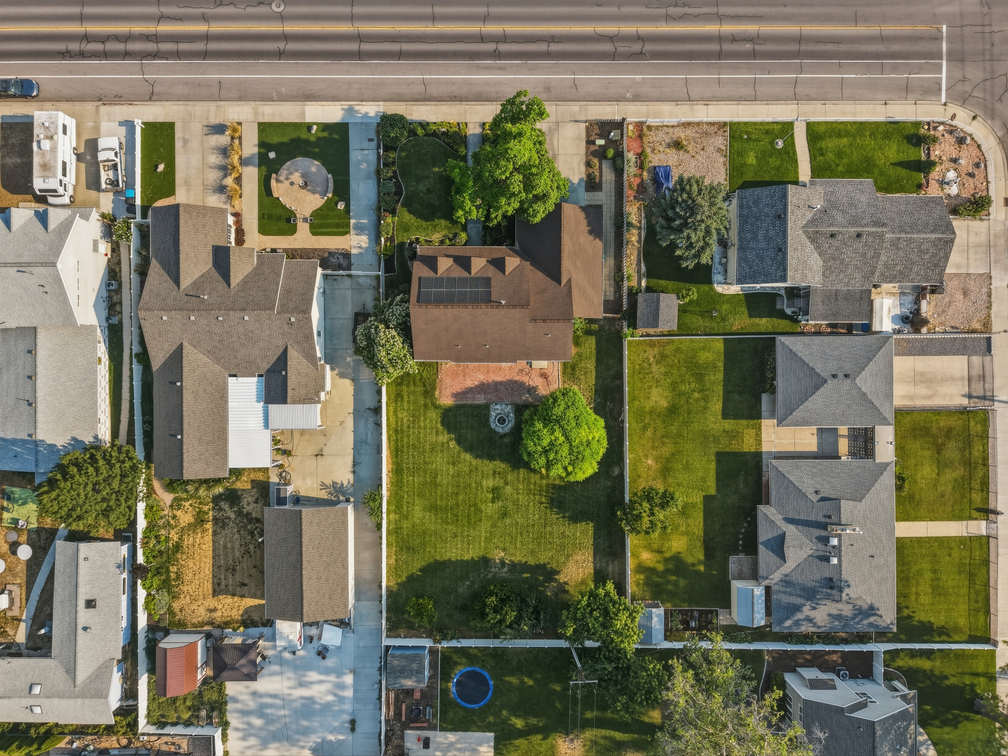 main property photo 33