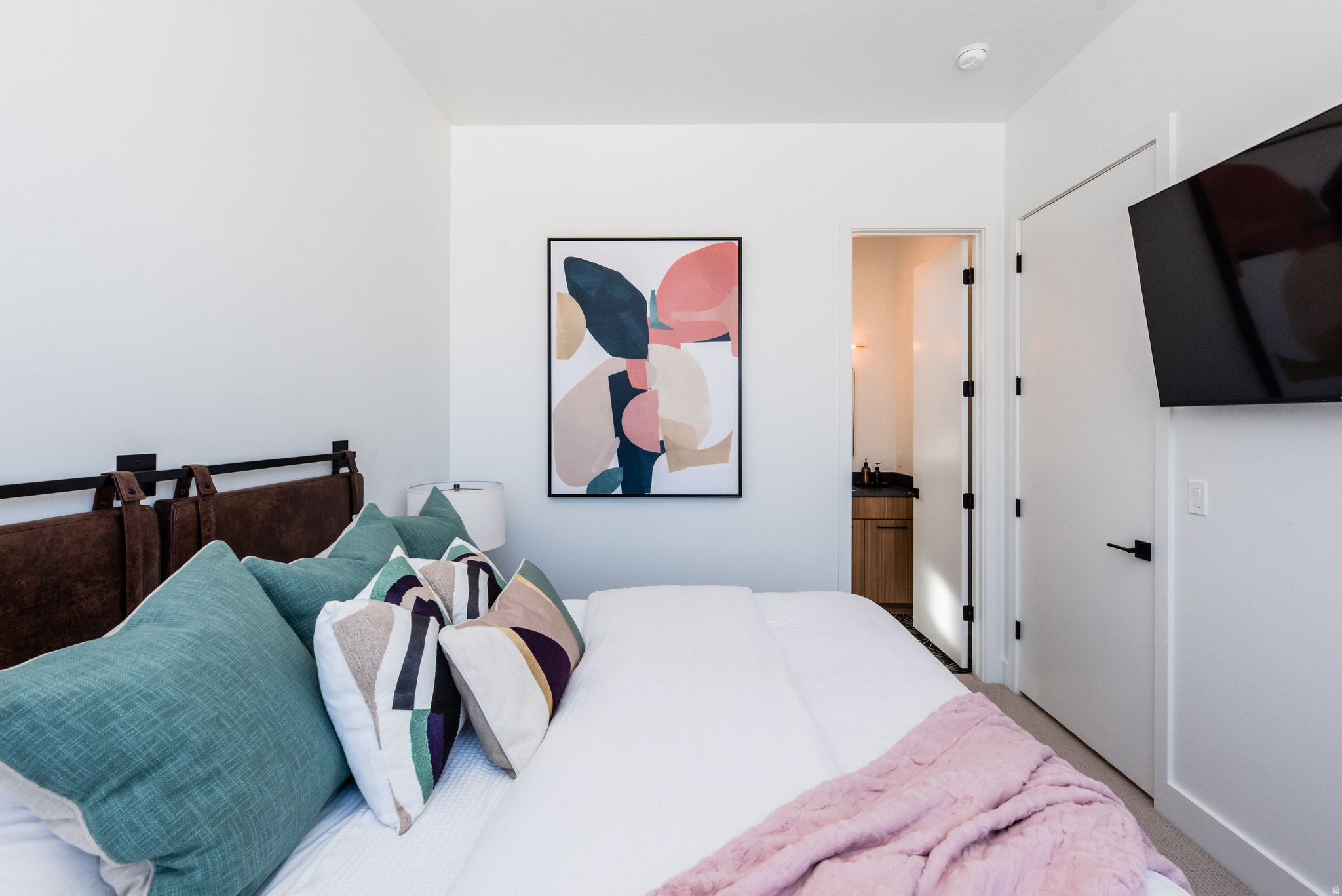main property photo 75