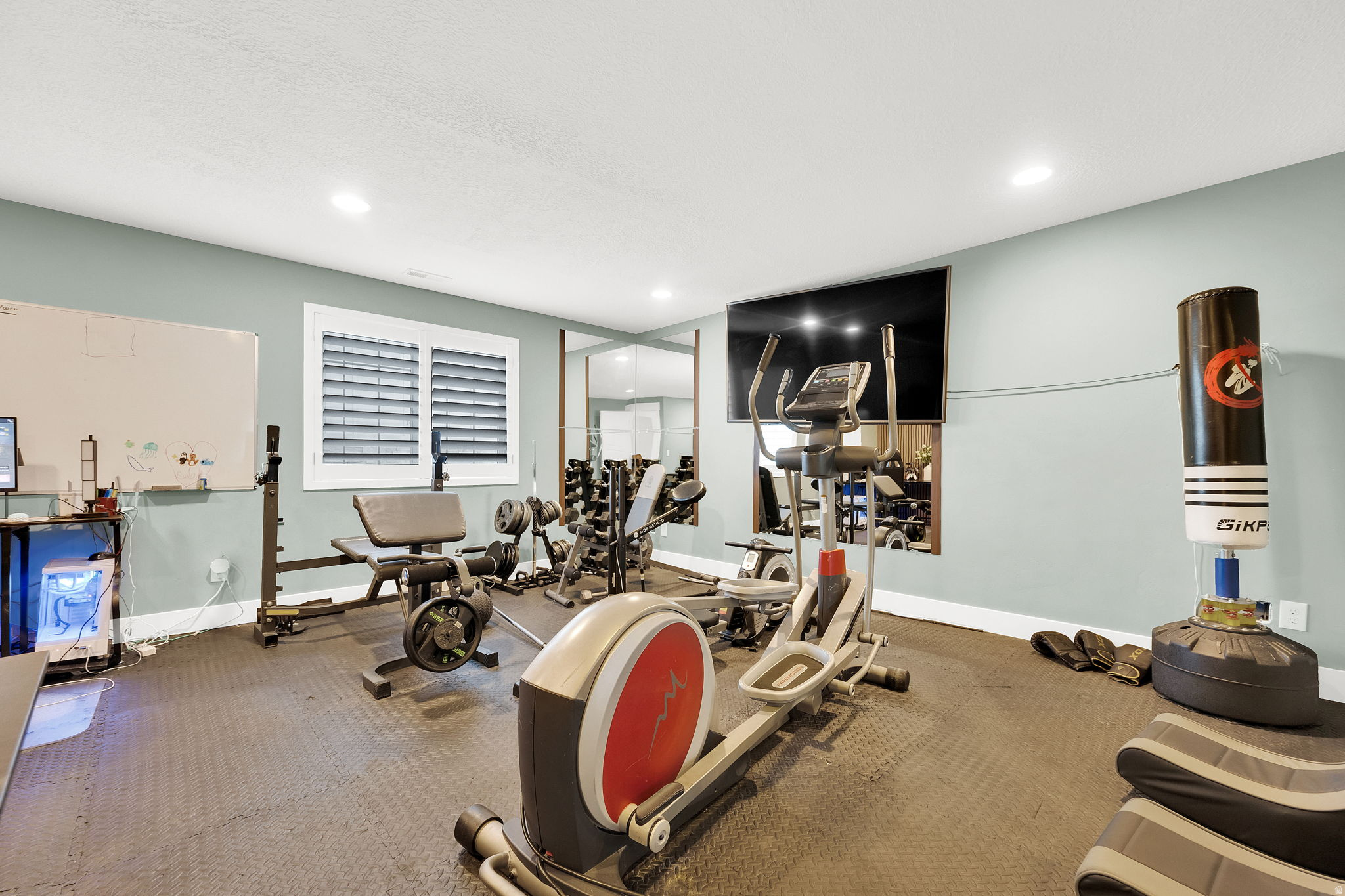 main property photo 76