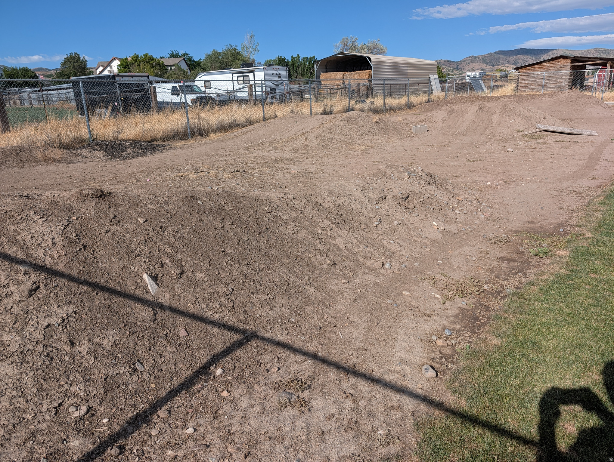 main property photo 39