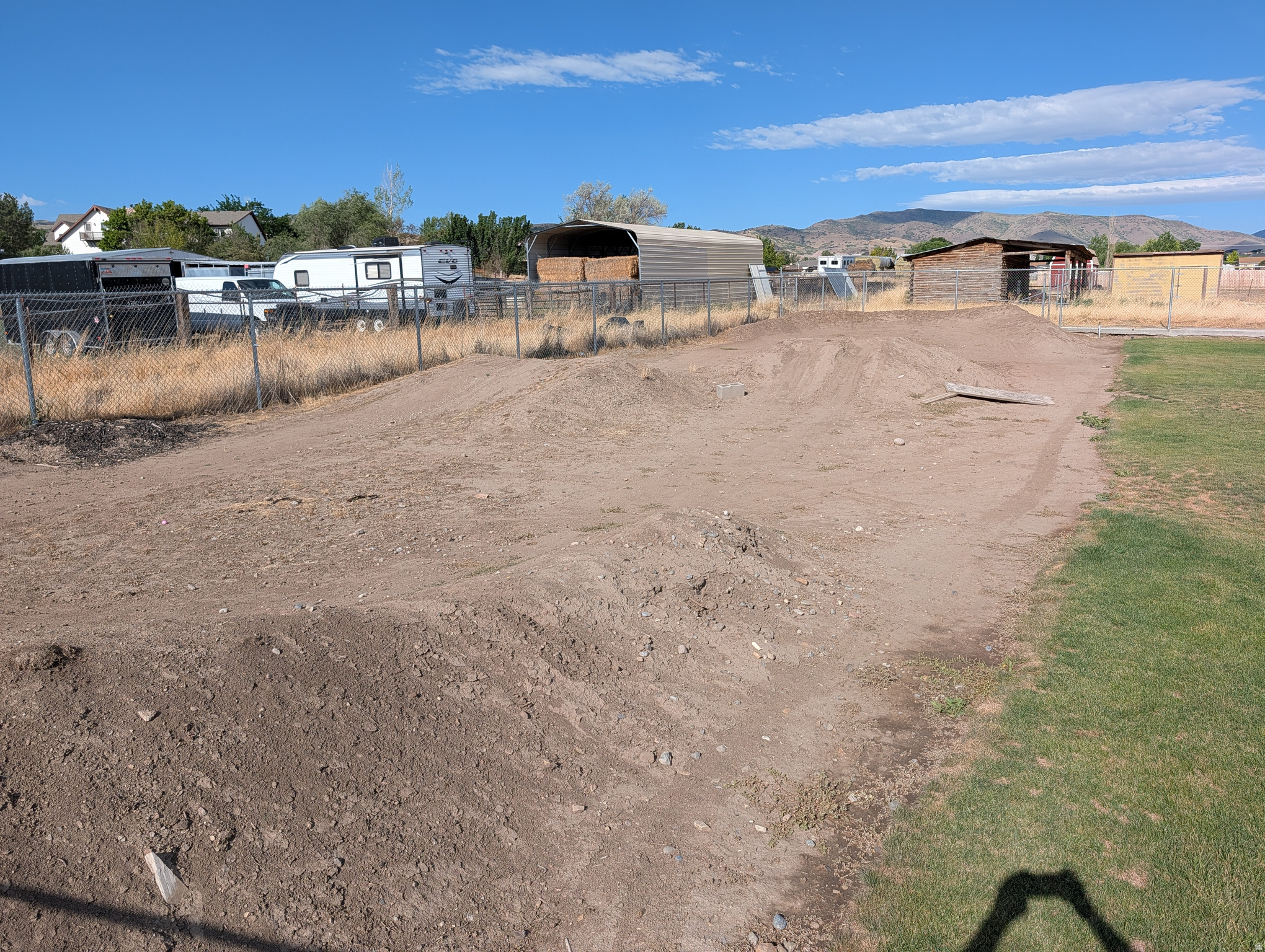 main property photo 40