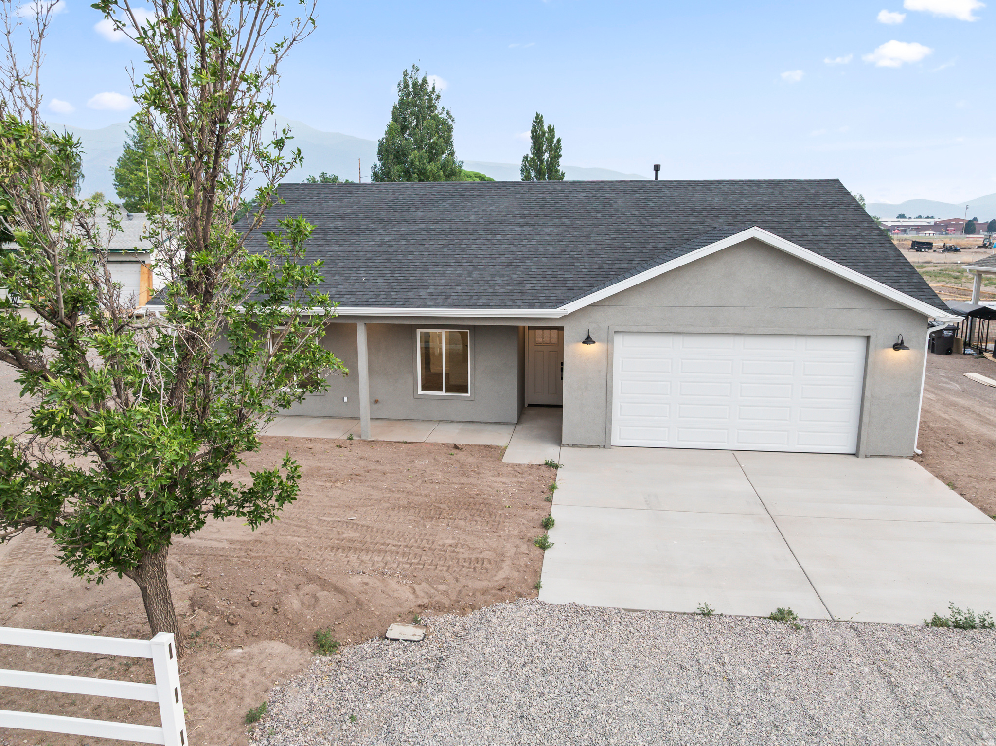main property photo 58