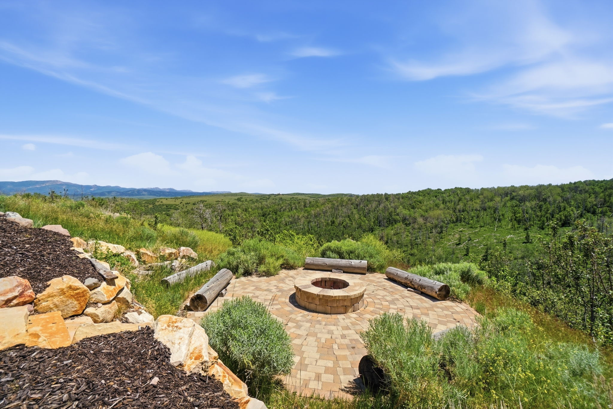 main property photo 75