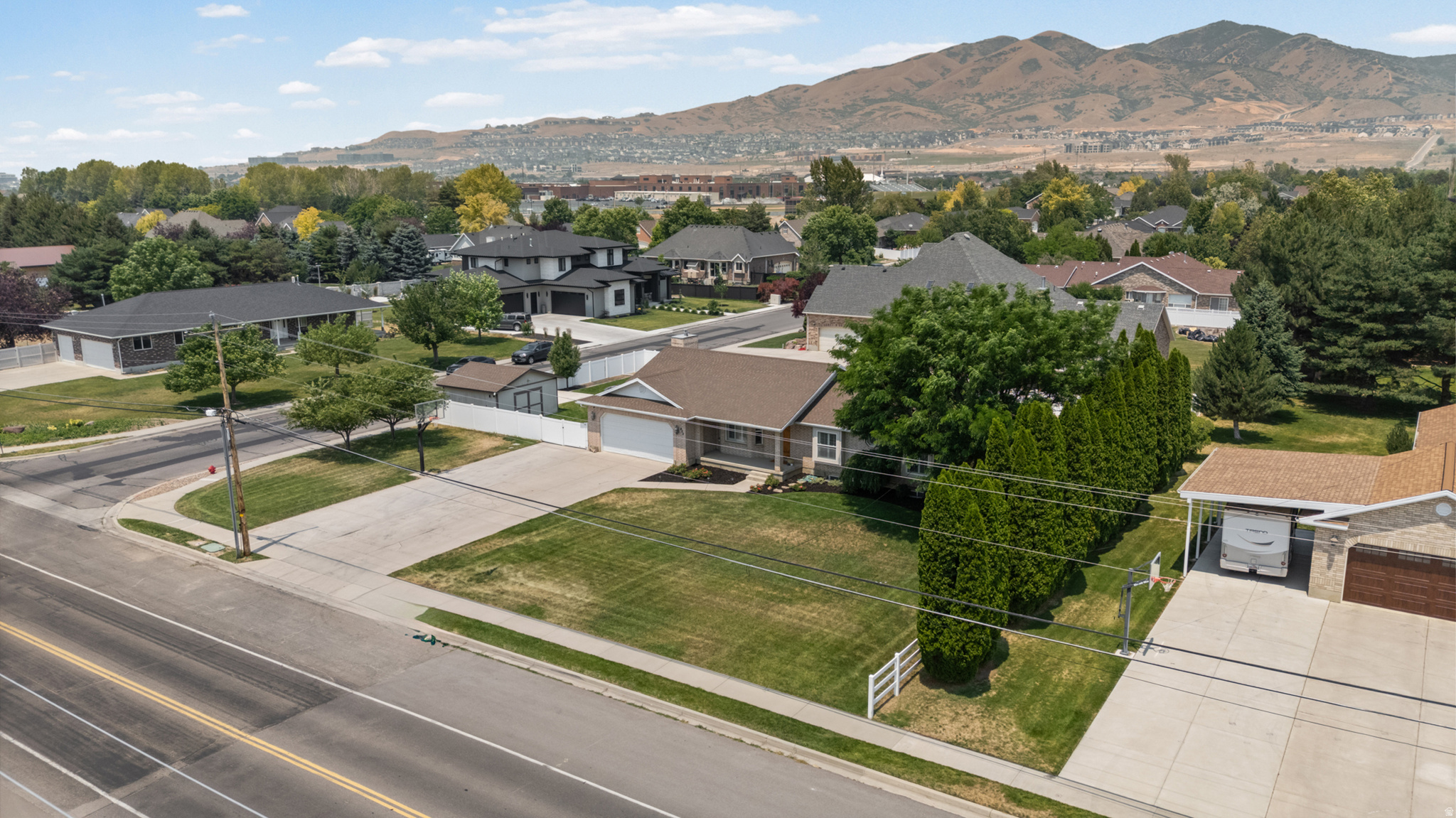 main property photo 51