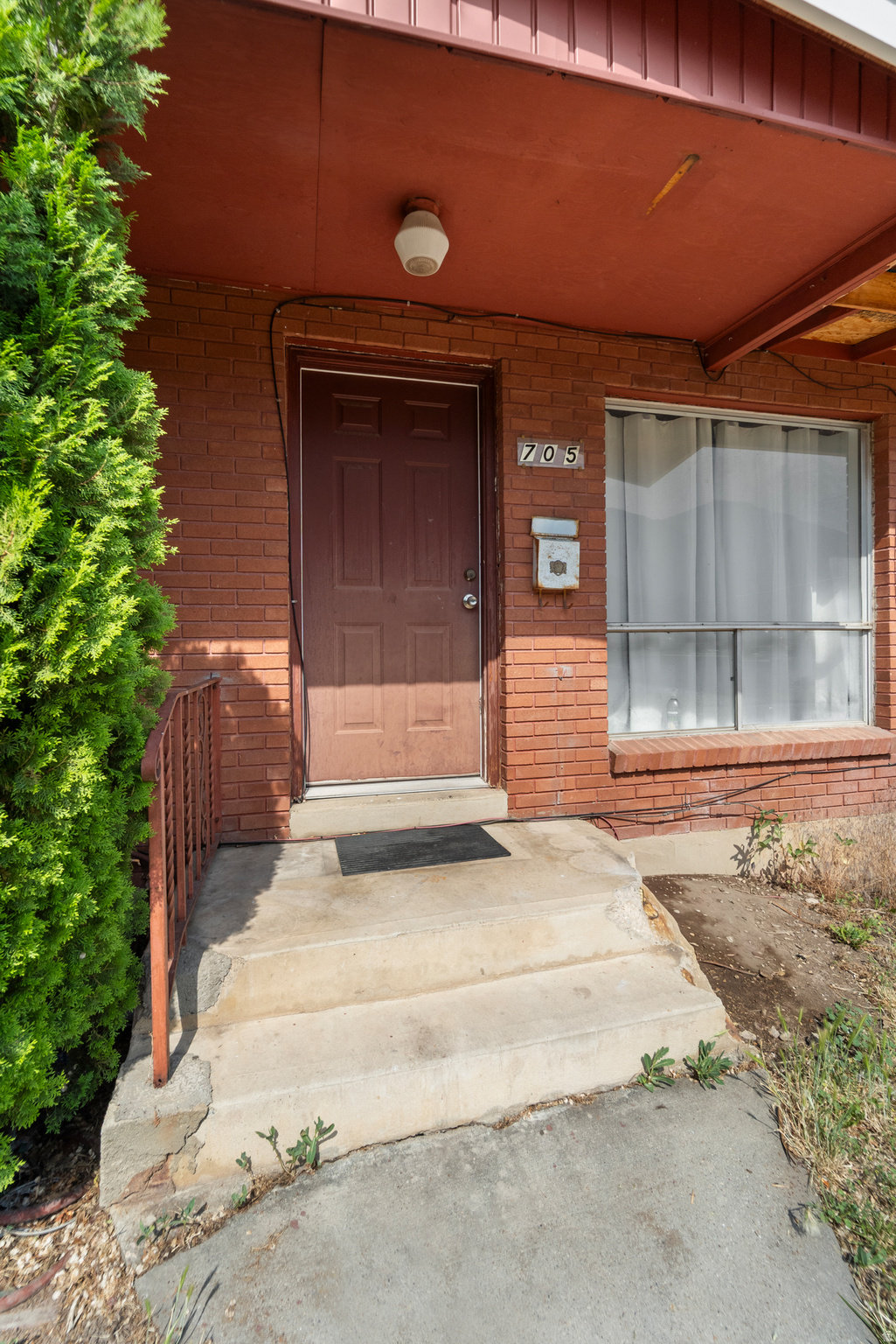 main property photo 23