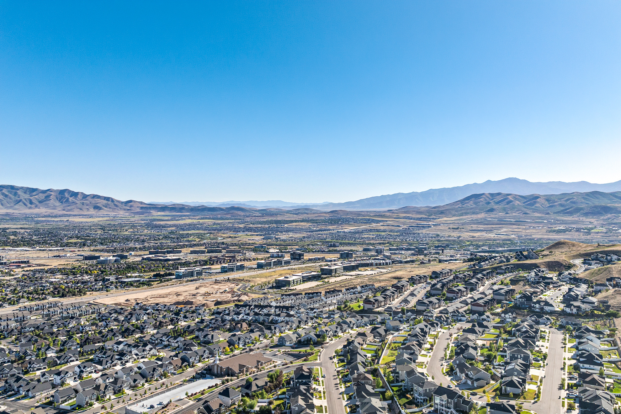 main property photo 81