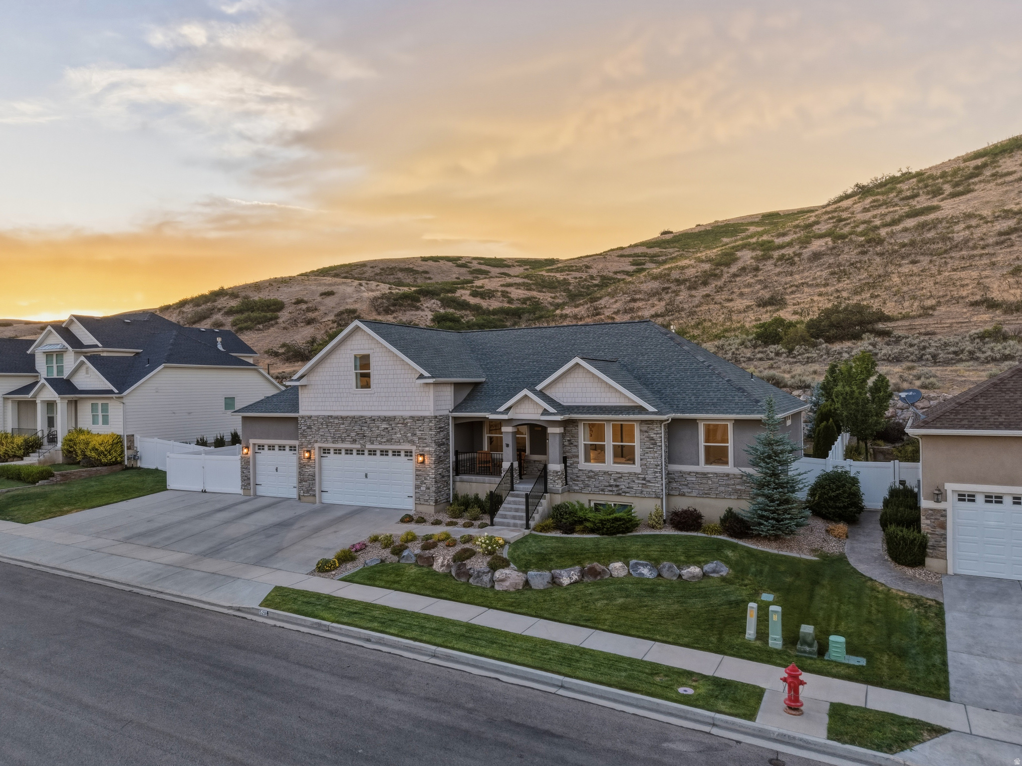 main property photo 92