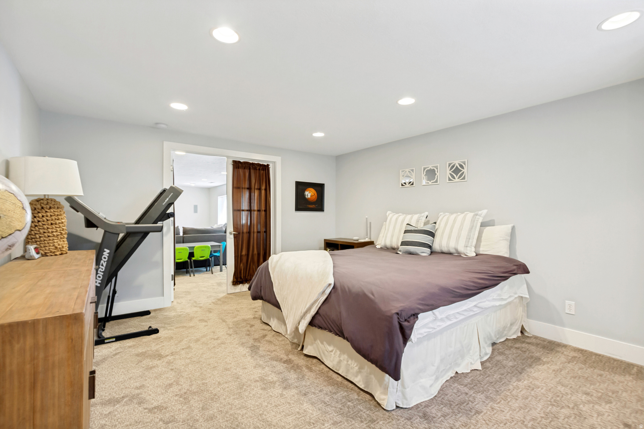 main property photo 73