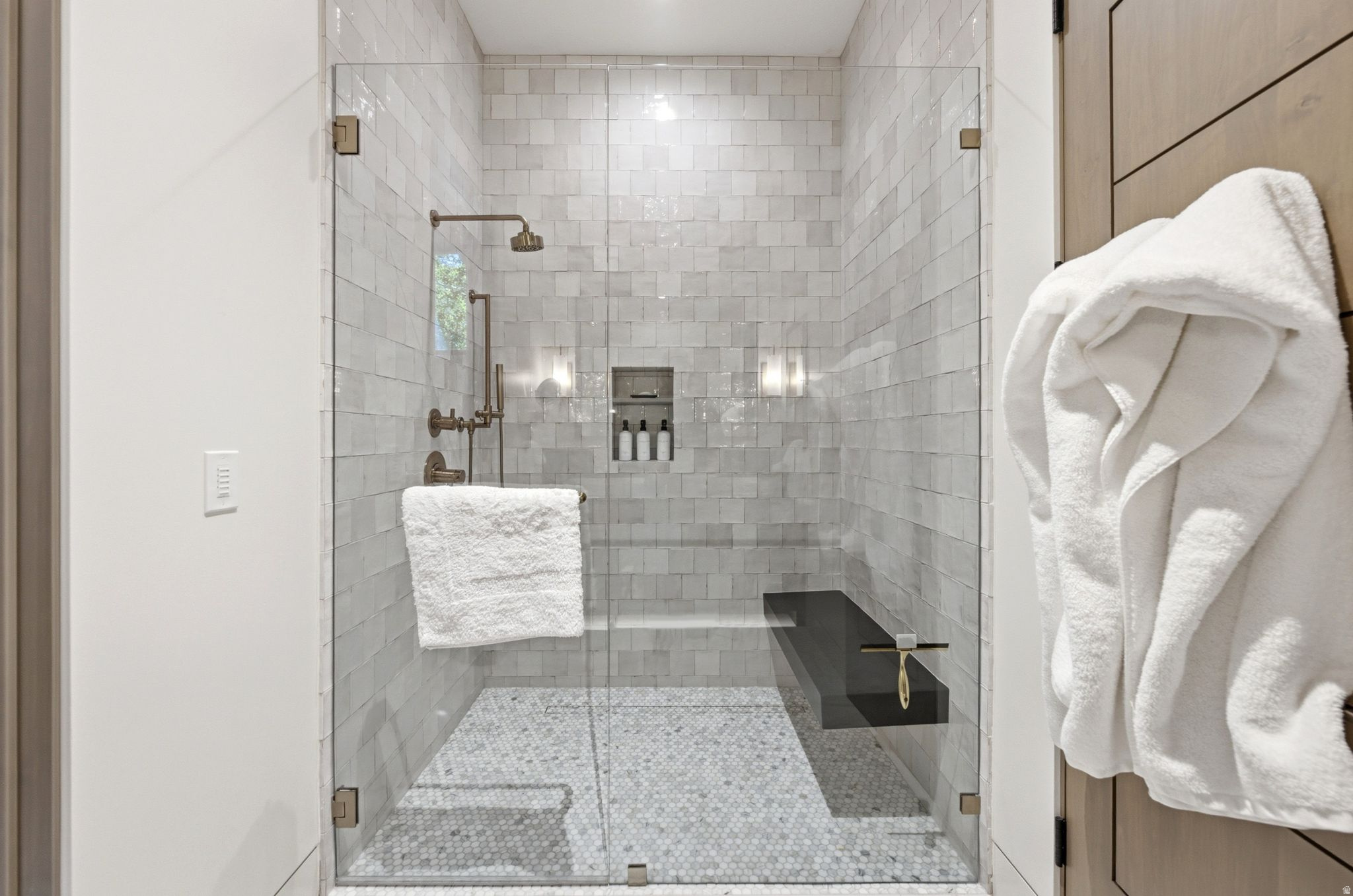 main property photo 87
