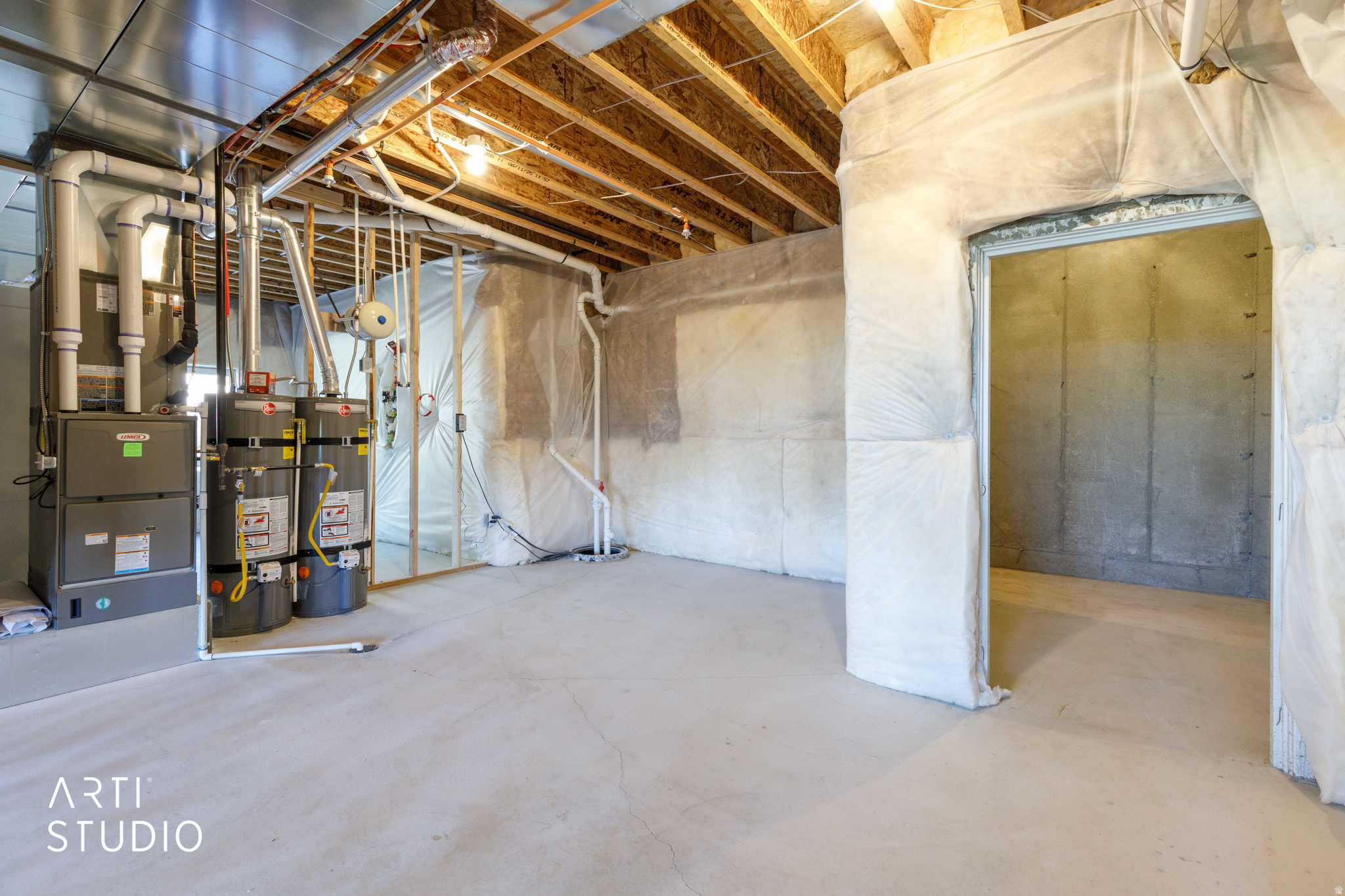 main property photo 35
