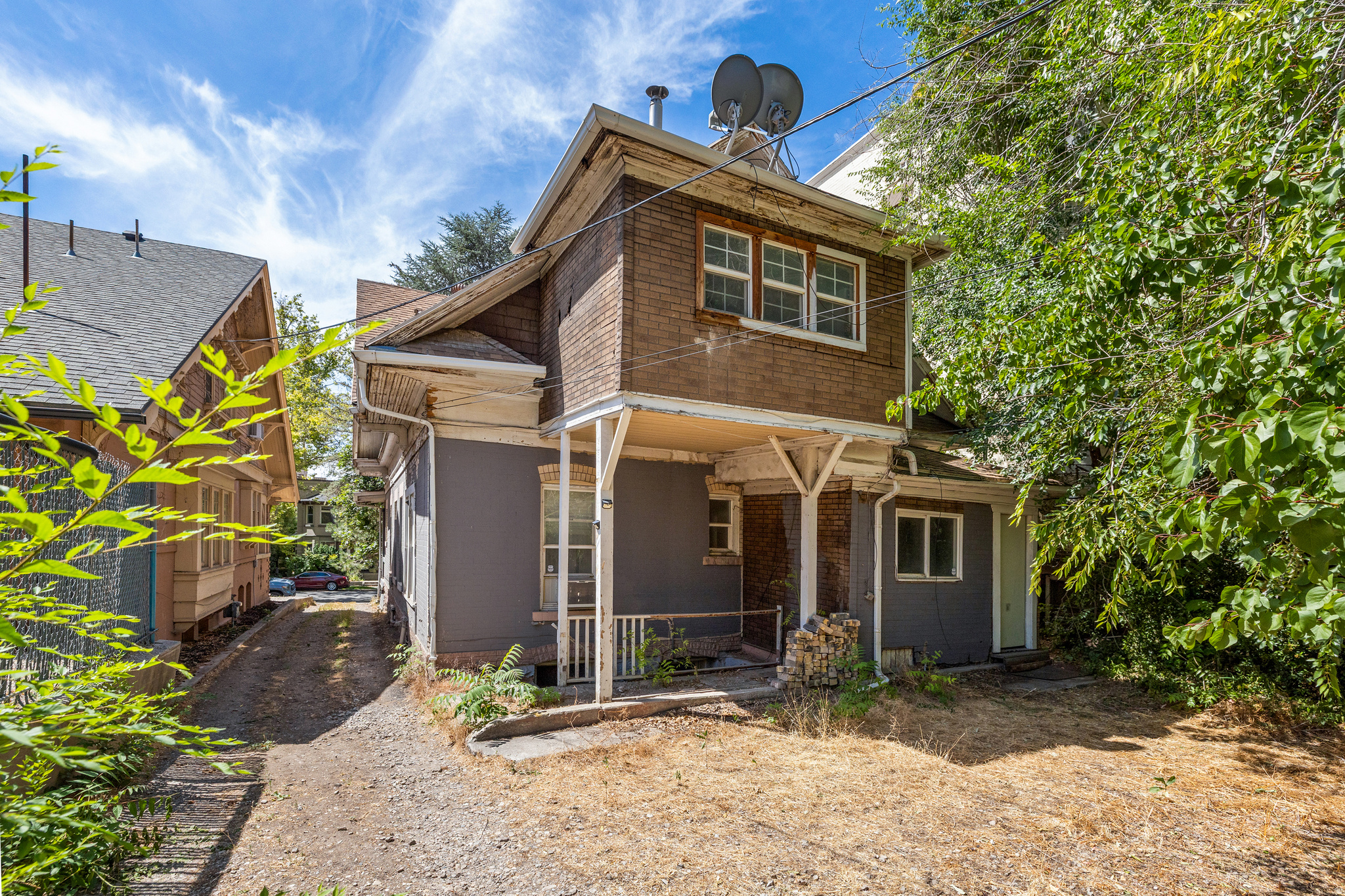 main property photo 27