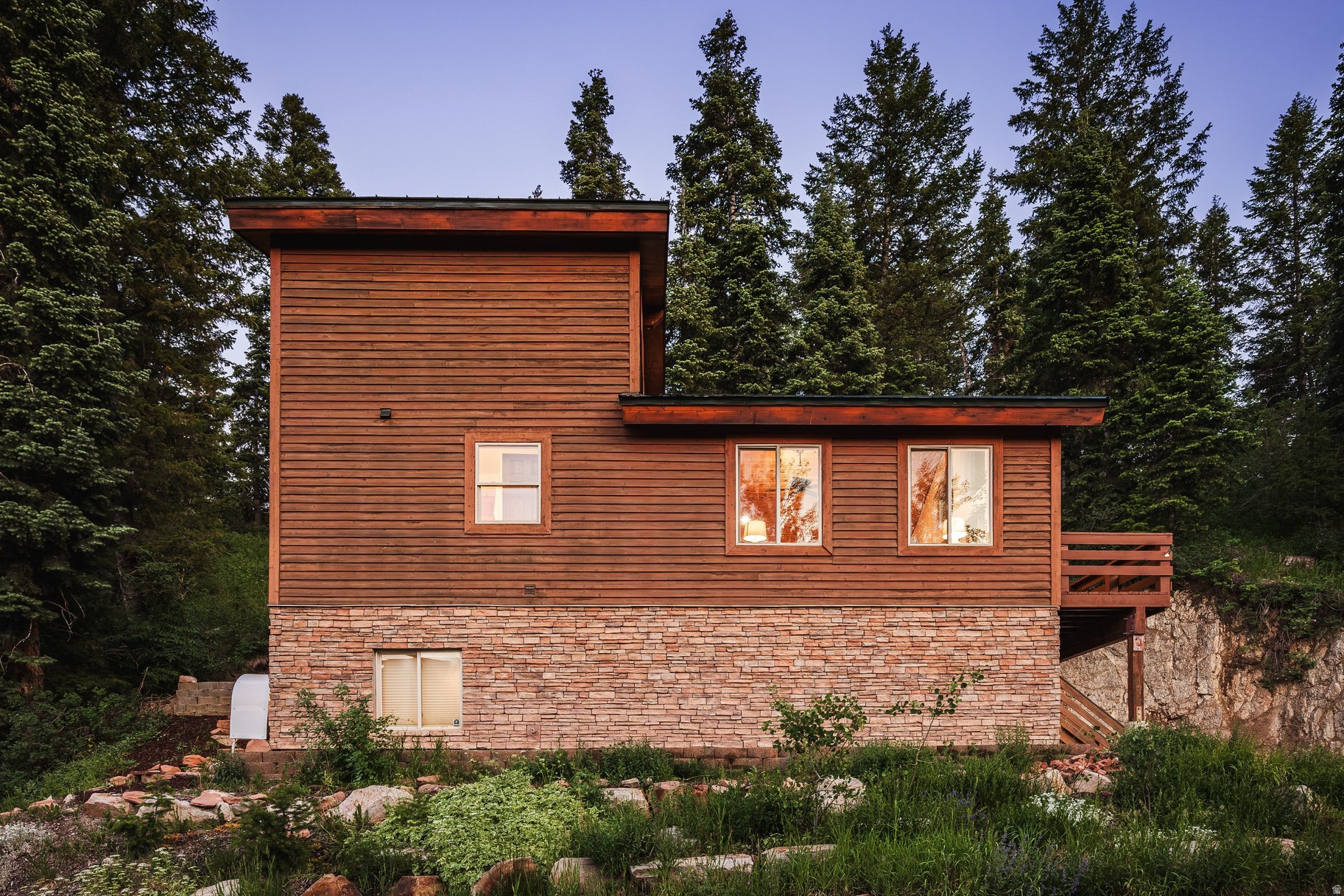 main property photo 47
