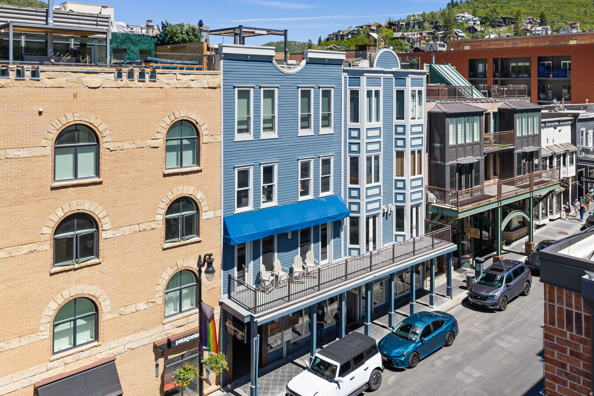 main property photo 41