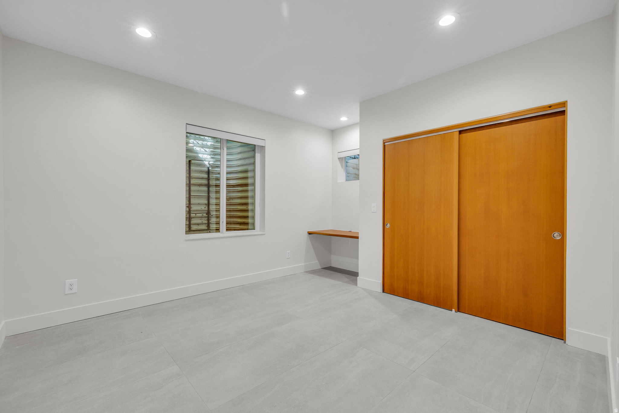 main property photo 59