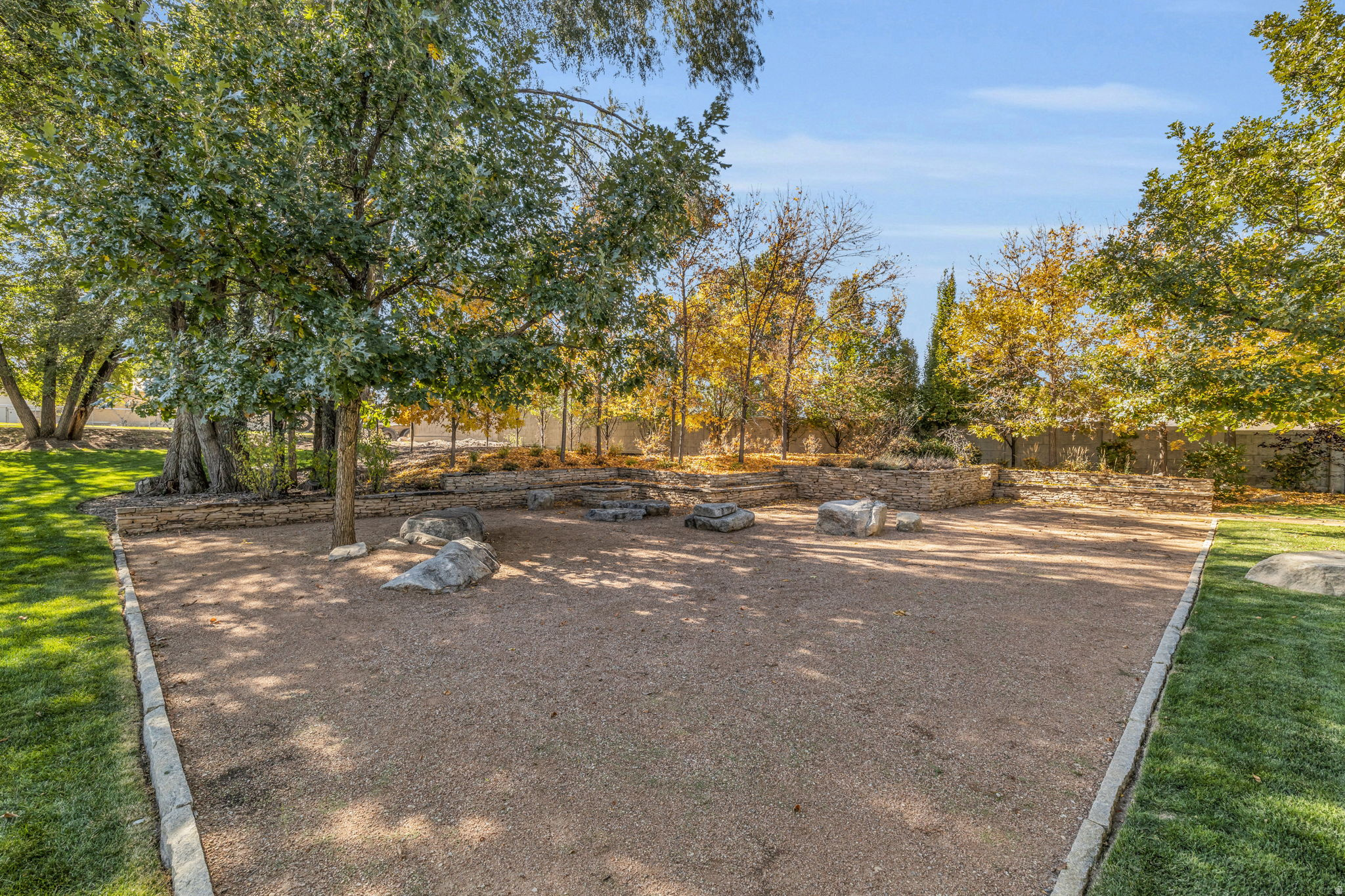 main property photo 70