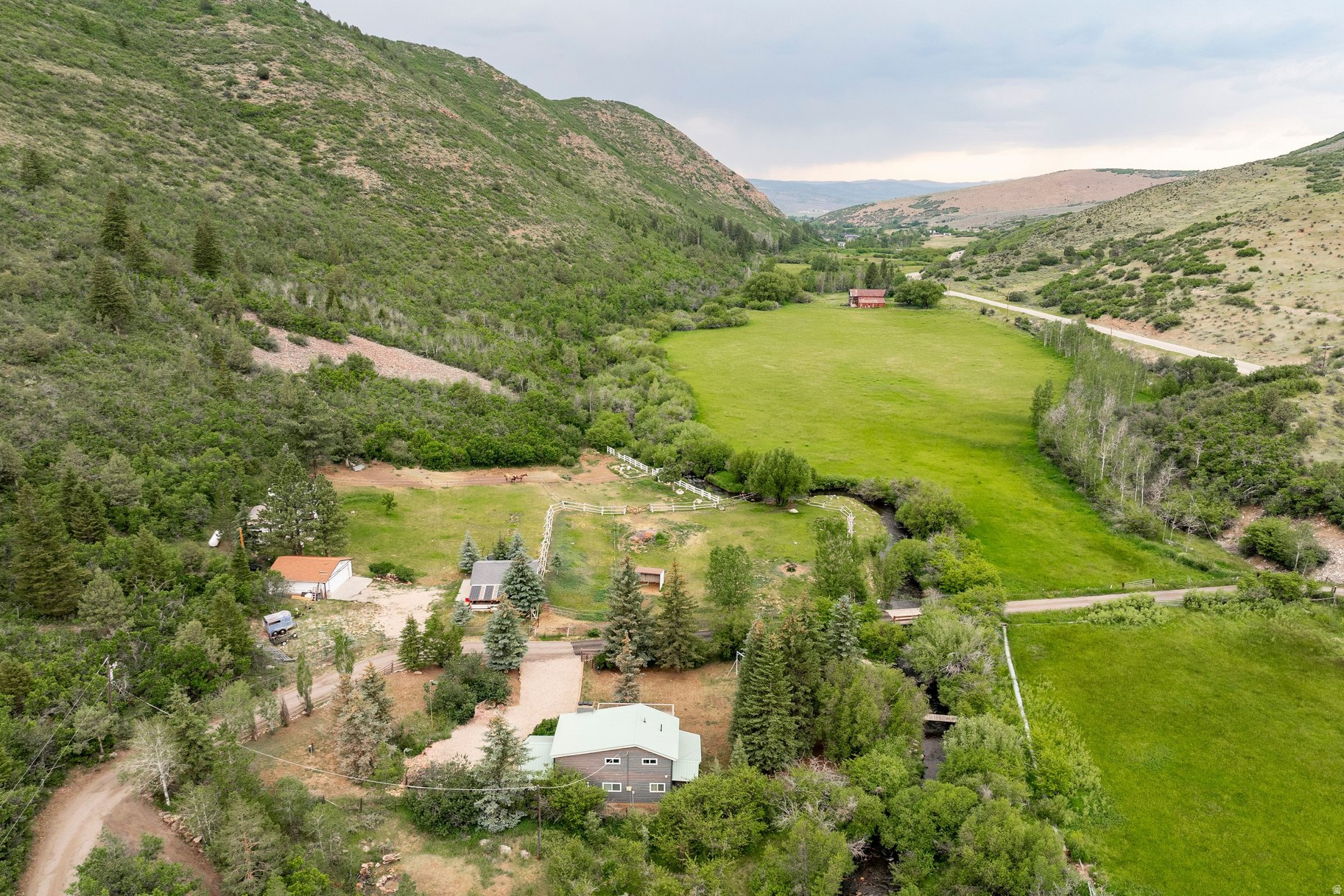 main property photo 25