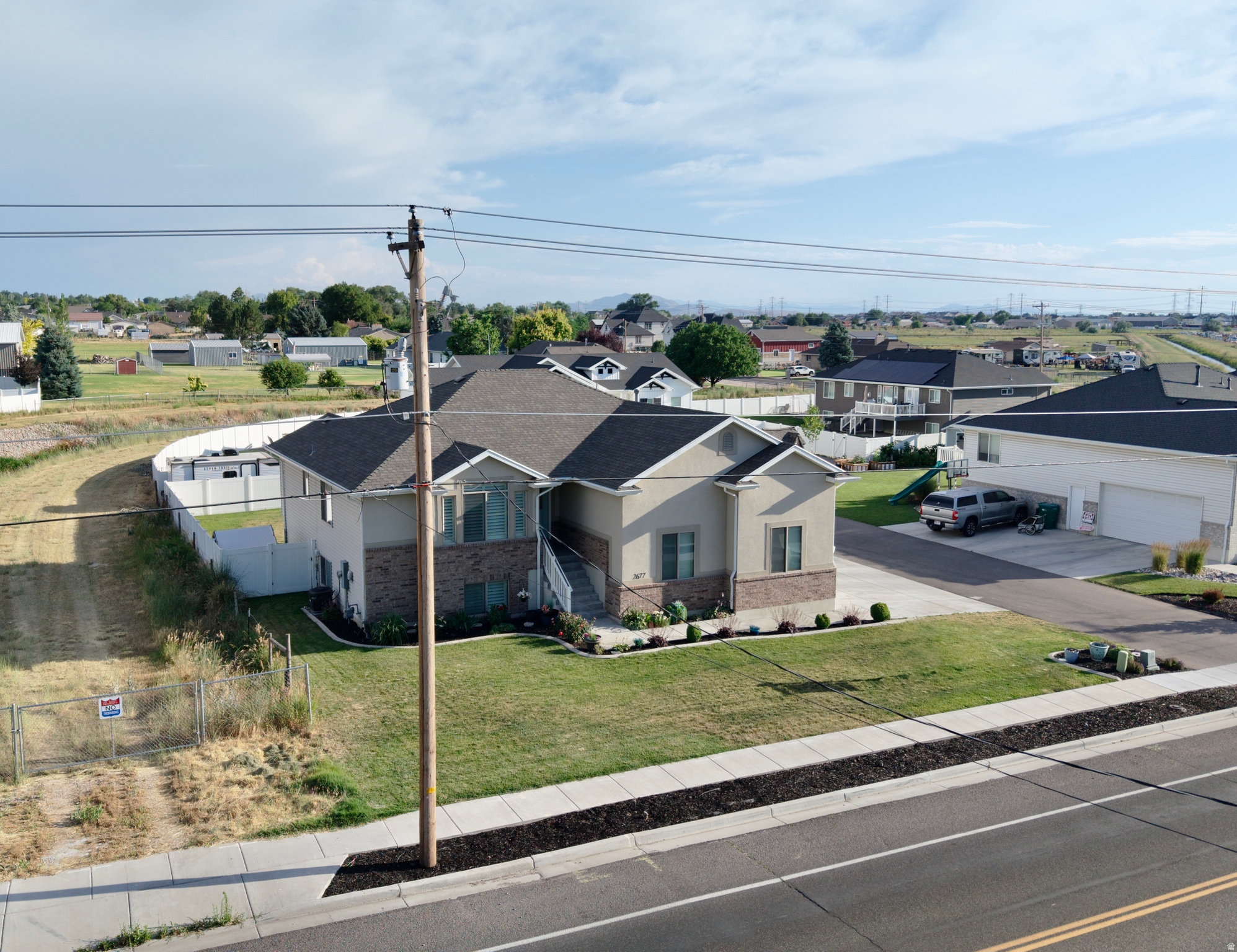 main property photo 51