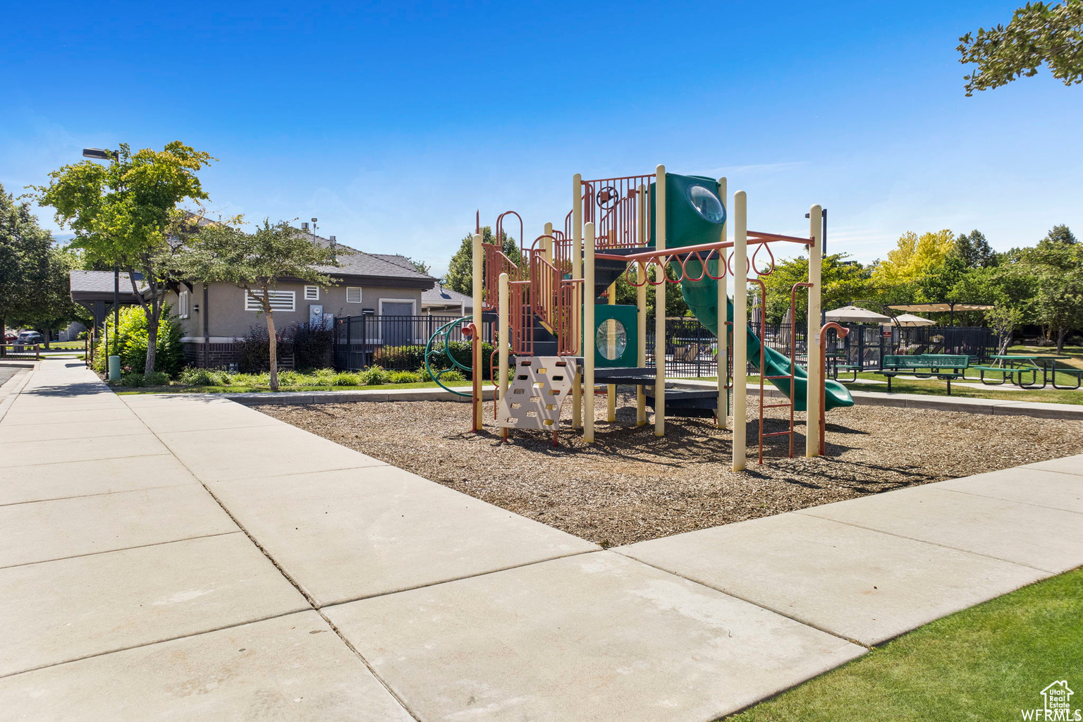 main property photo 64